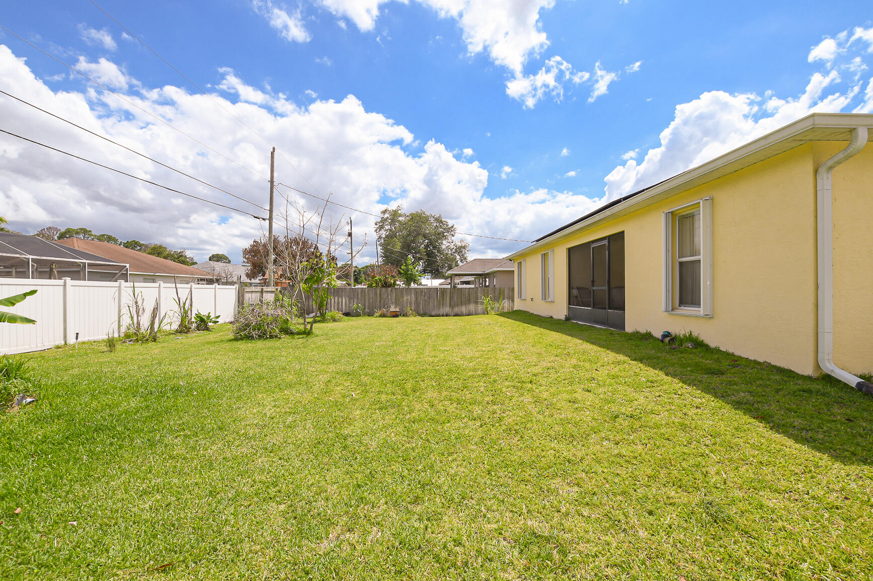PORT ST LUCIE SECTION 11 - Residential