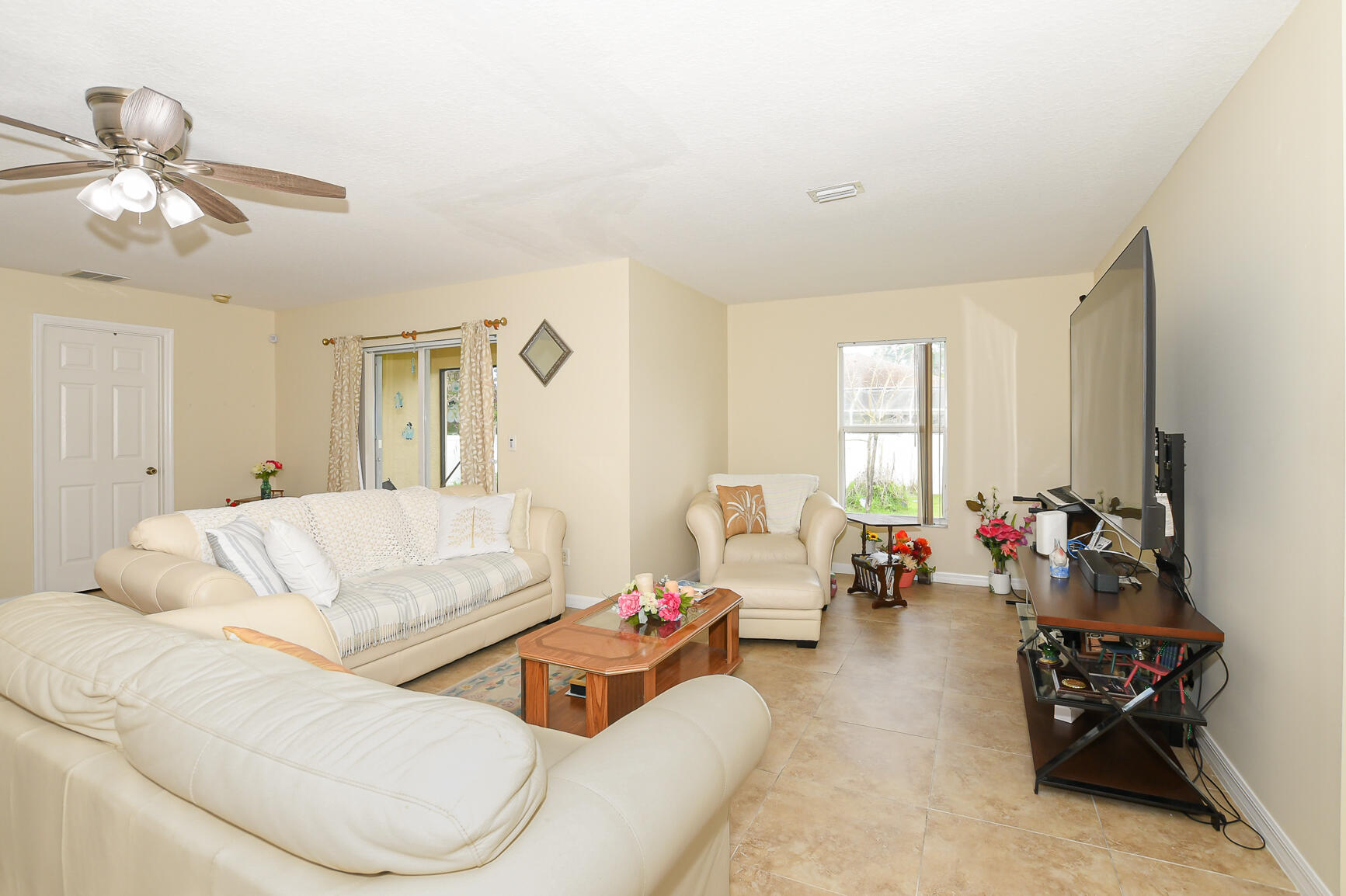 PORT ST LUCIE SECTION 11 - Residential