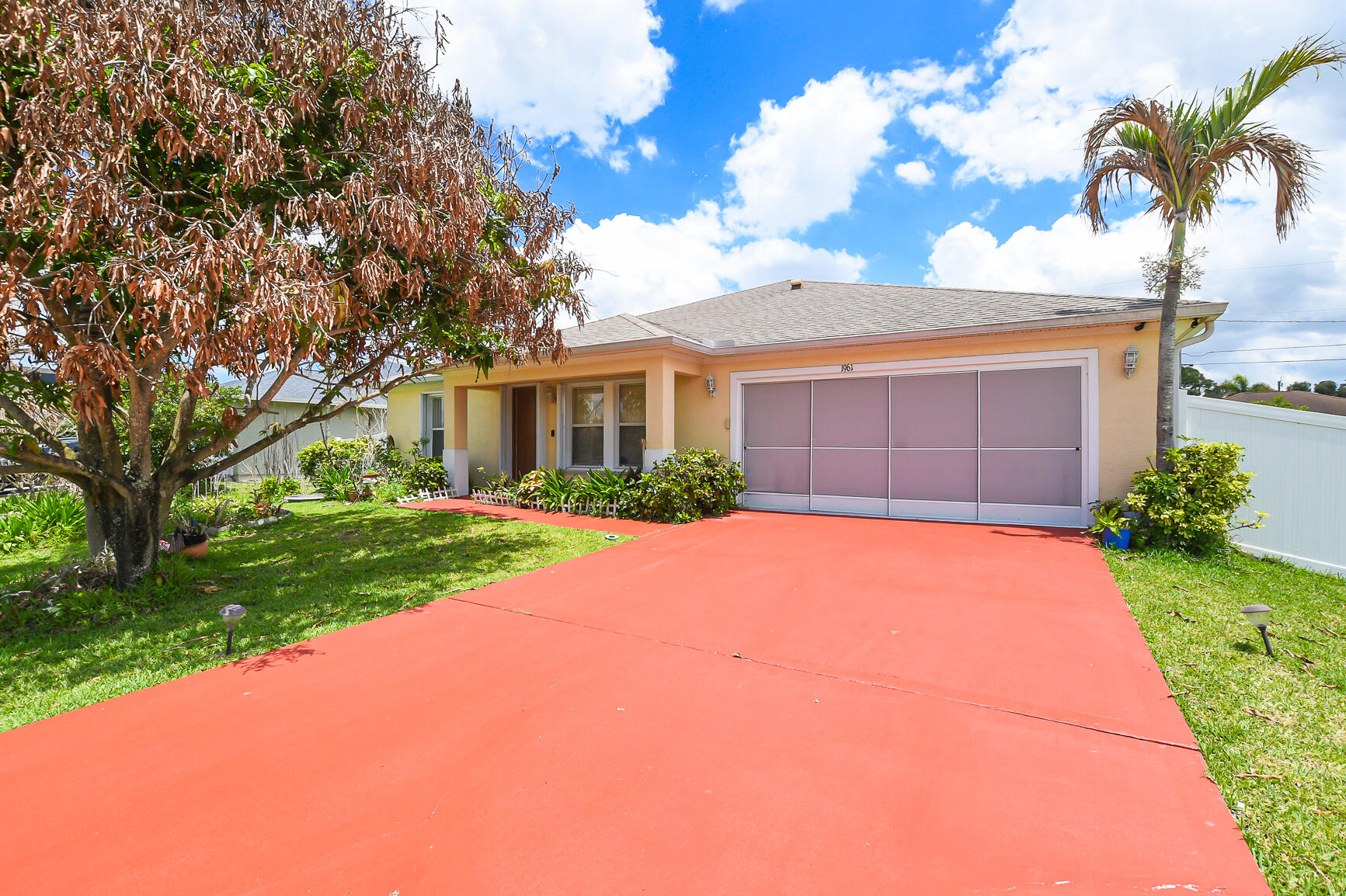 PORT ST LUCIE SECTION 11 - Residential