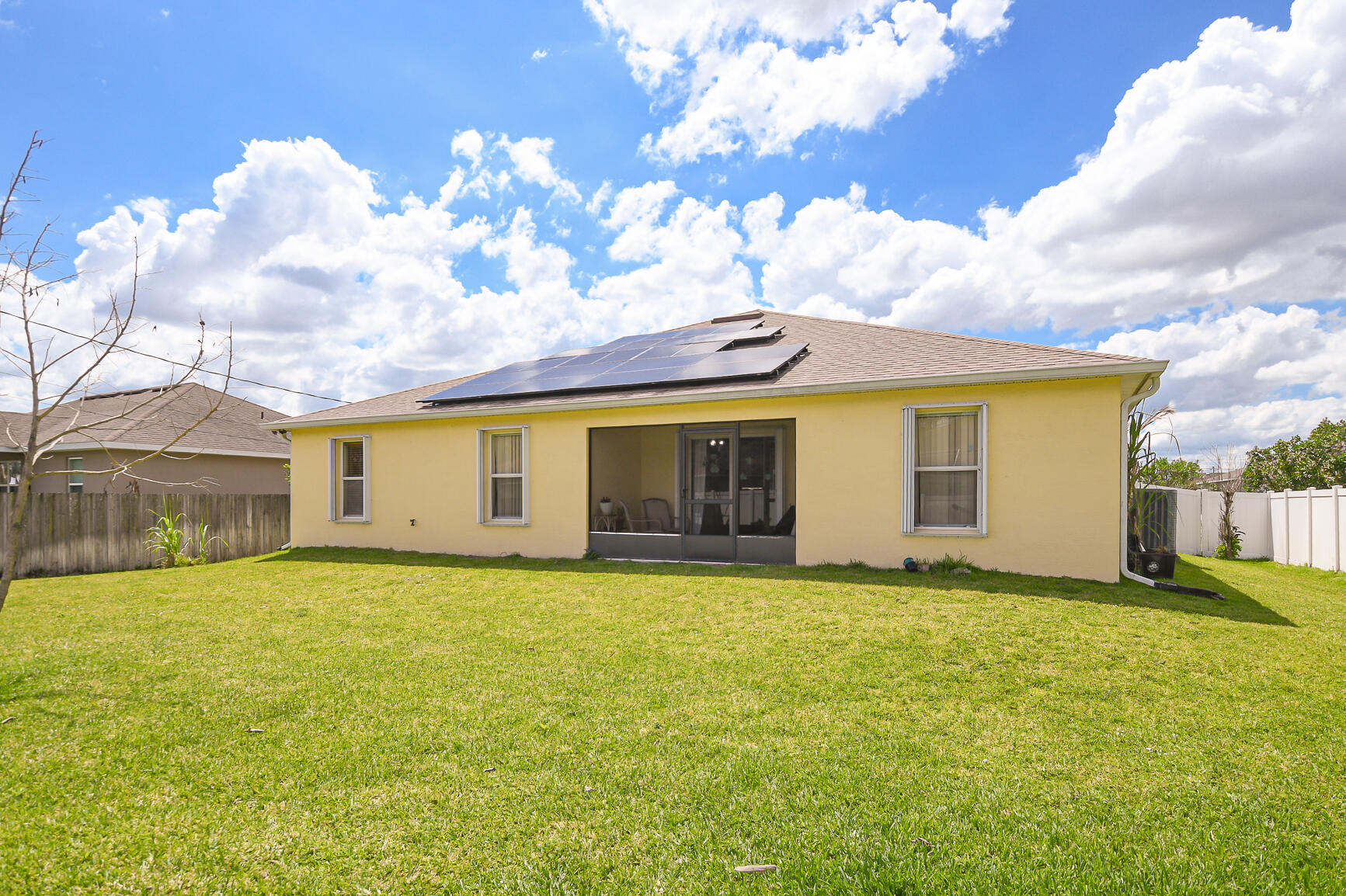 PORT ST LUCIE SECTION 11 - Residential