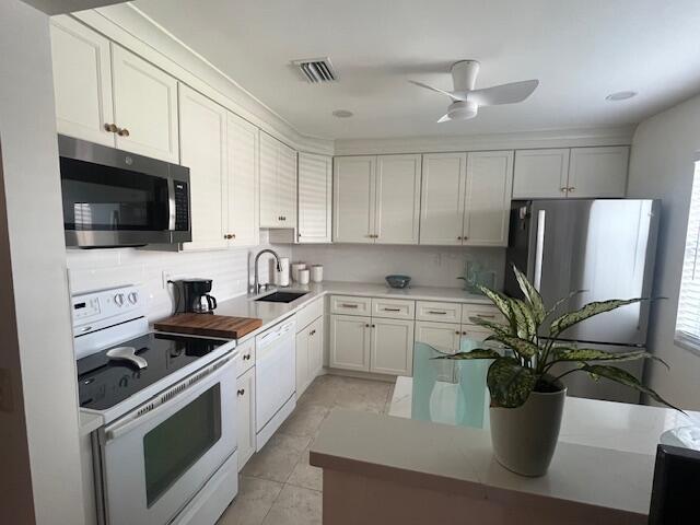 KINGS POINT CAPRI CONDOS - Residential