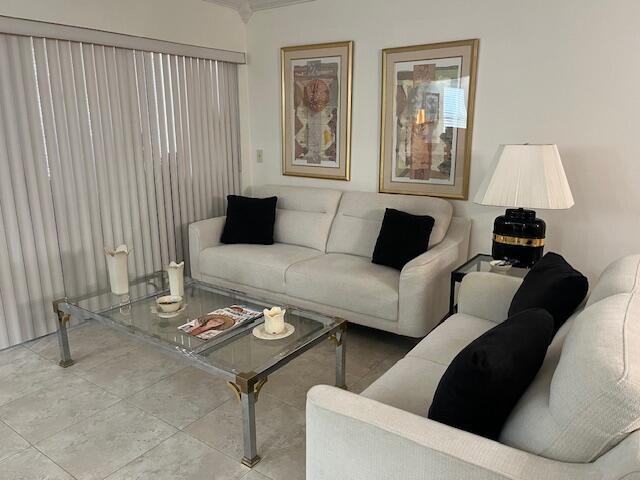 KINGS POINT CAPRI CONDOS - Residential