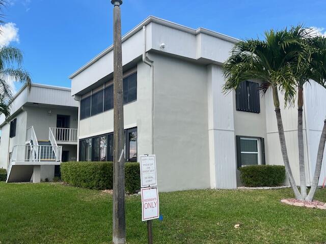 KINGS POINT CAPRI CONDOS - Residential