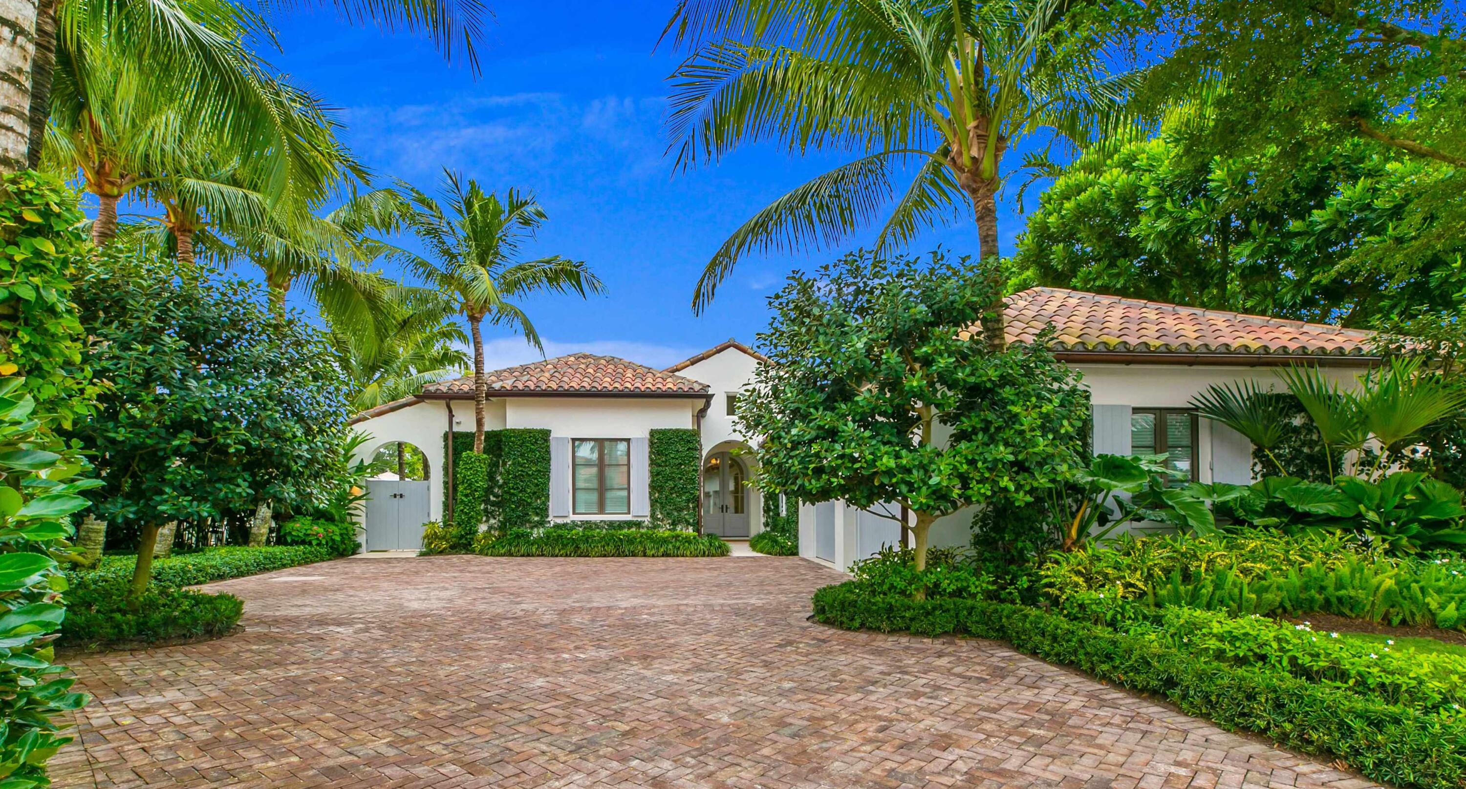 EQUESTRIAN CLUB ESTATES 2 - Residential