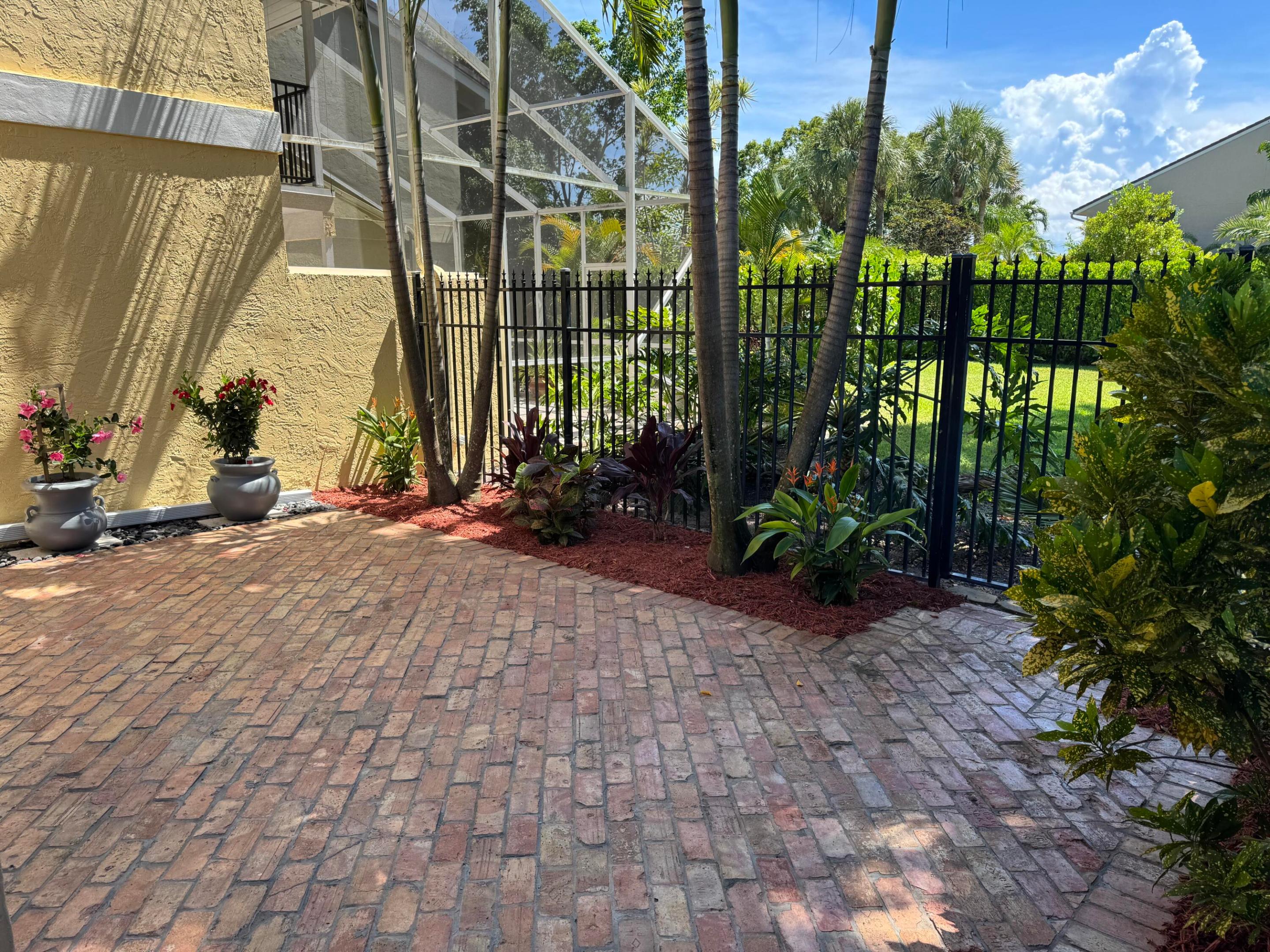 BROOK HAVEN OF BOCA RATON - Residential