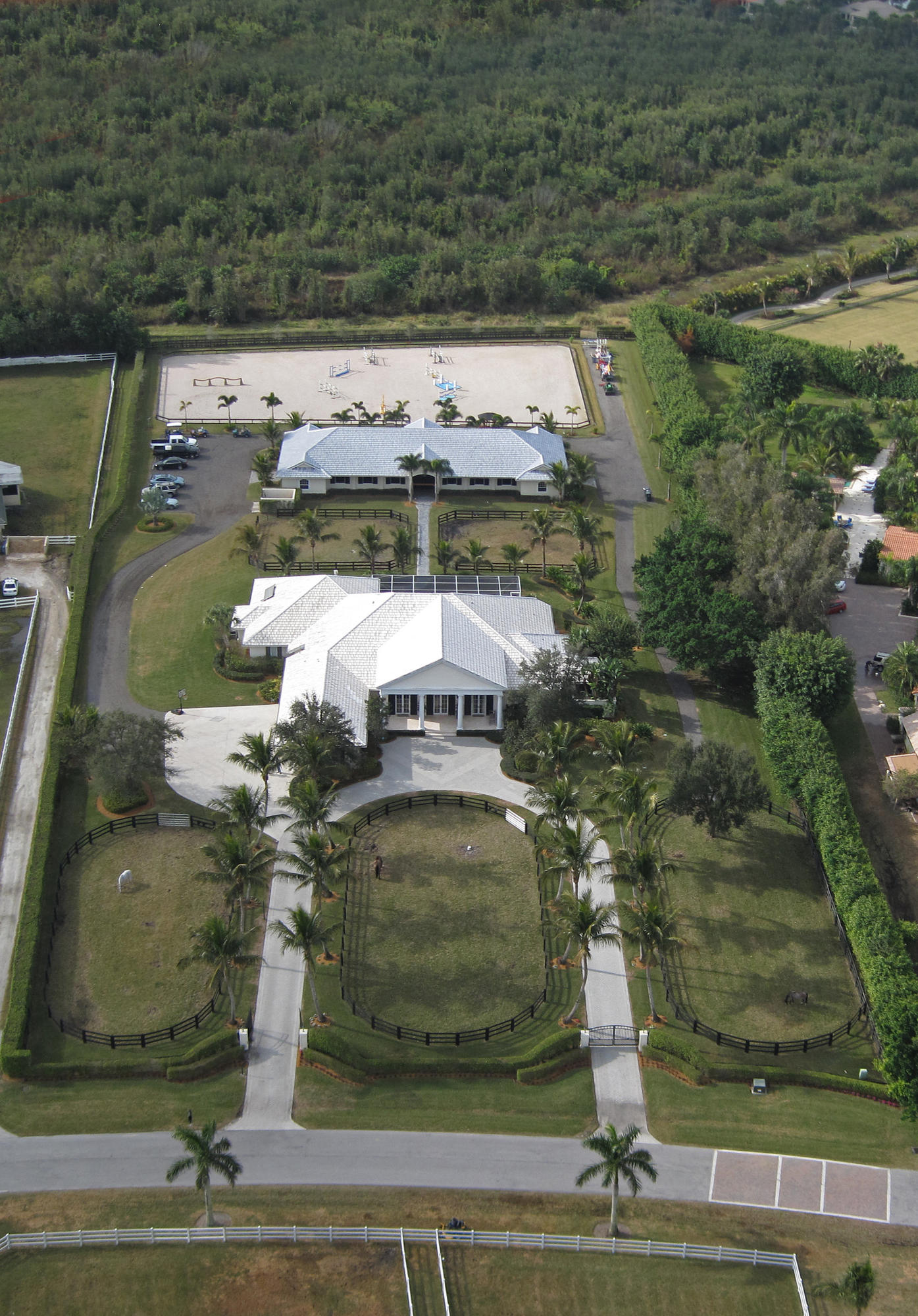 MALLET HILL OF WELLINGTON COUNTRYPLACE - Residential