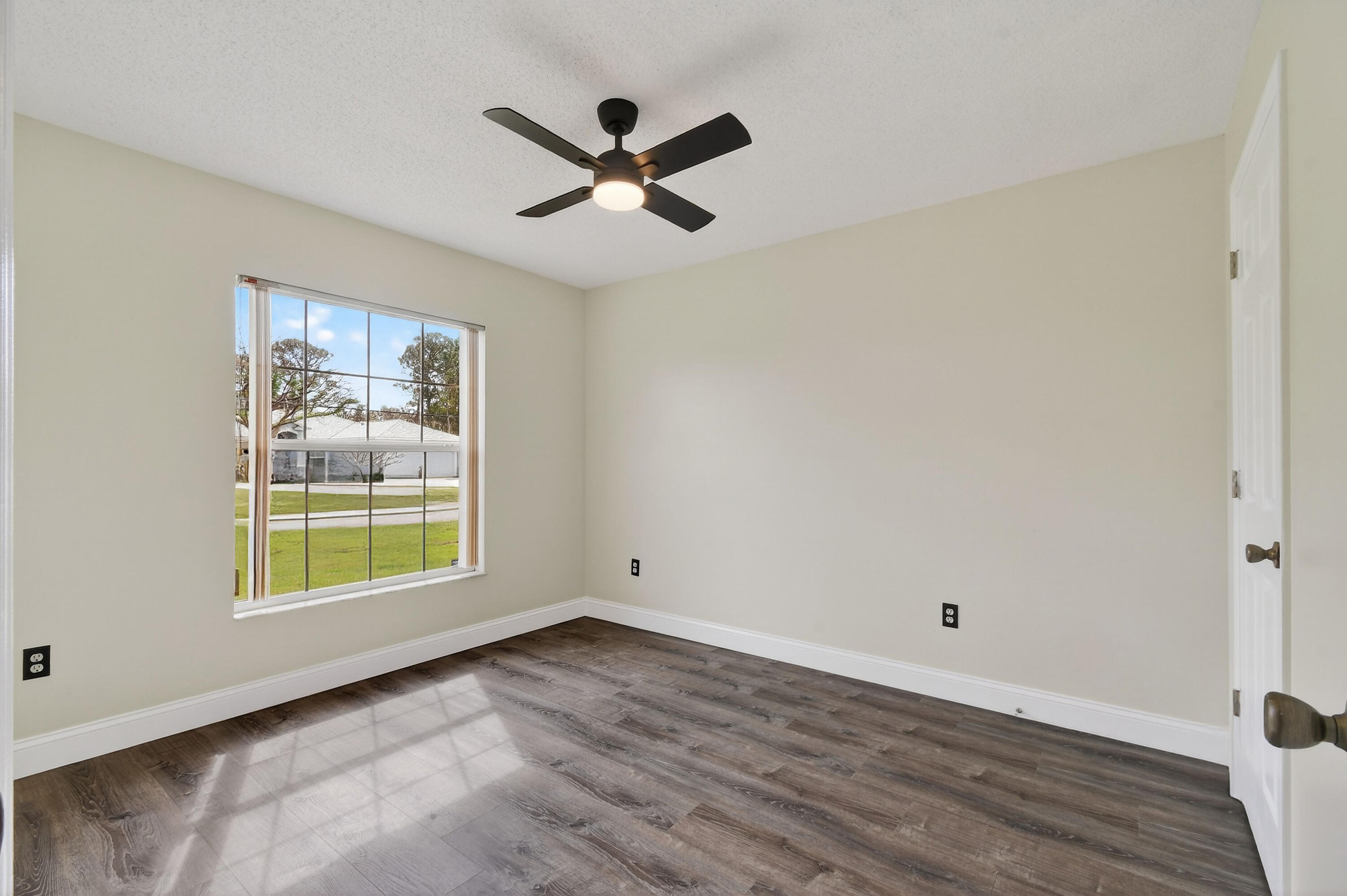 PORT ST LUCIE SECTION 13 - Residential