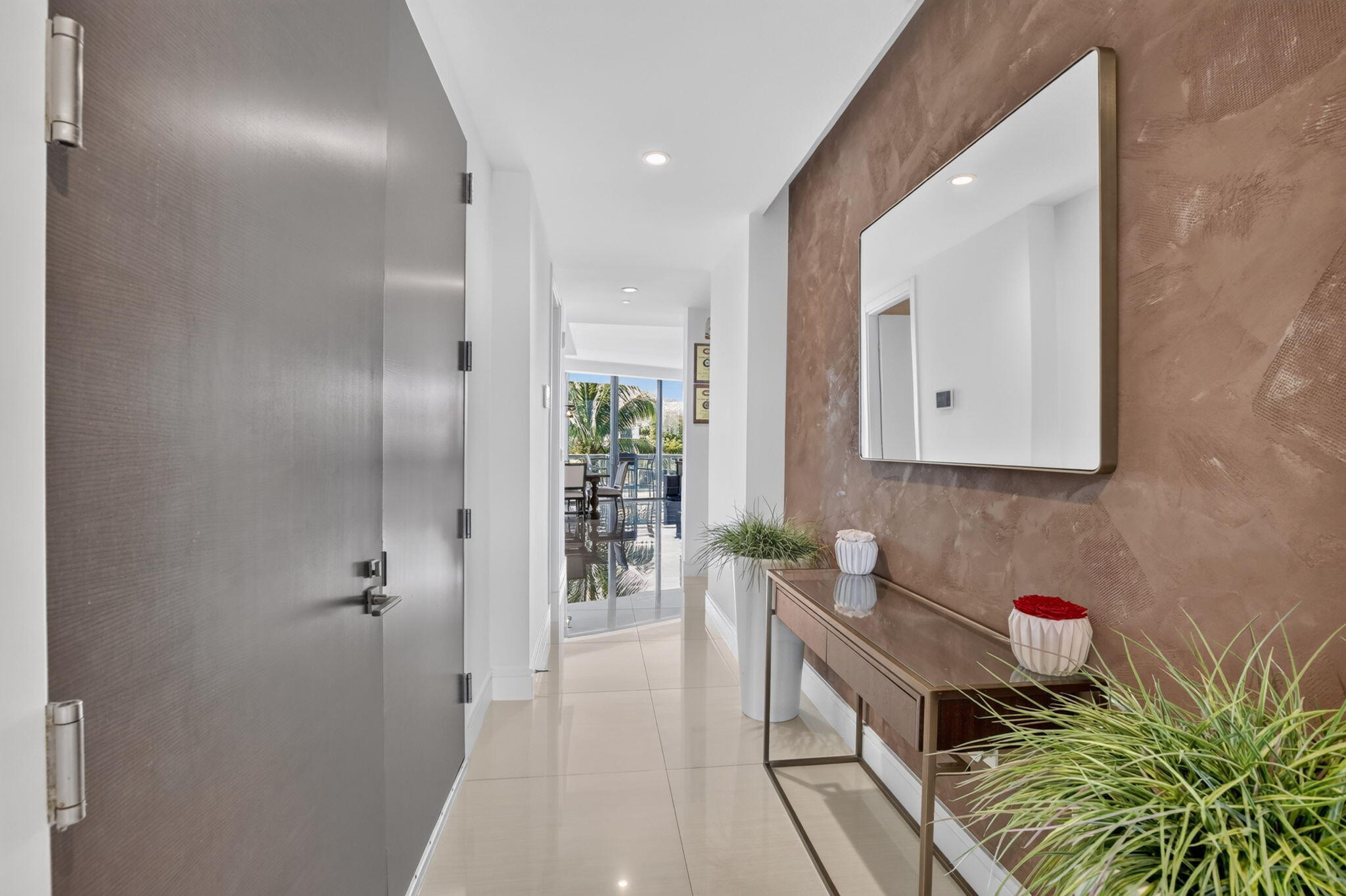 ECHO CONDO - Residential