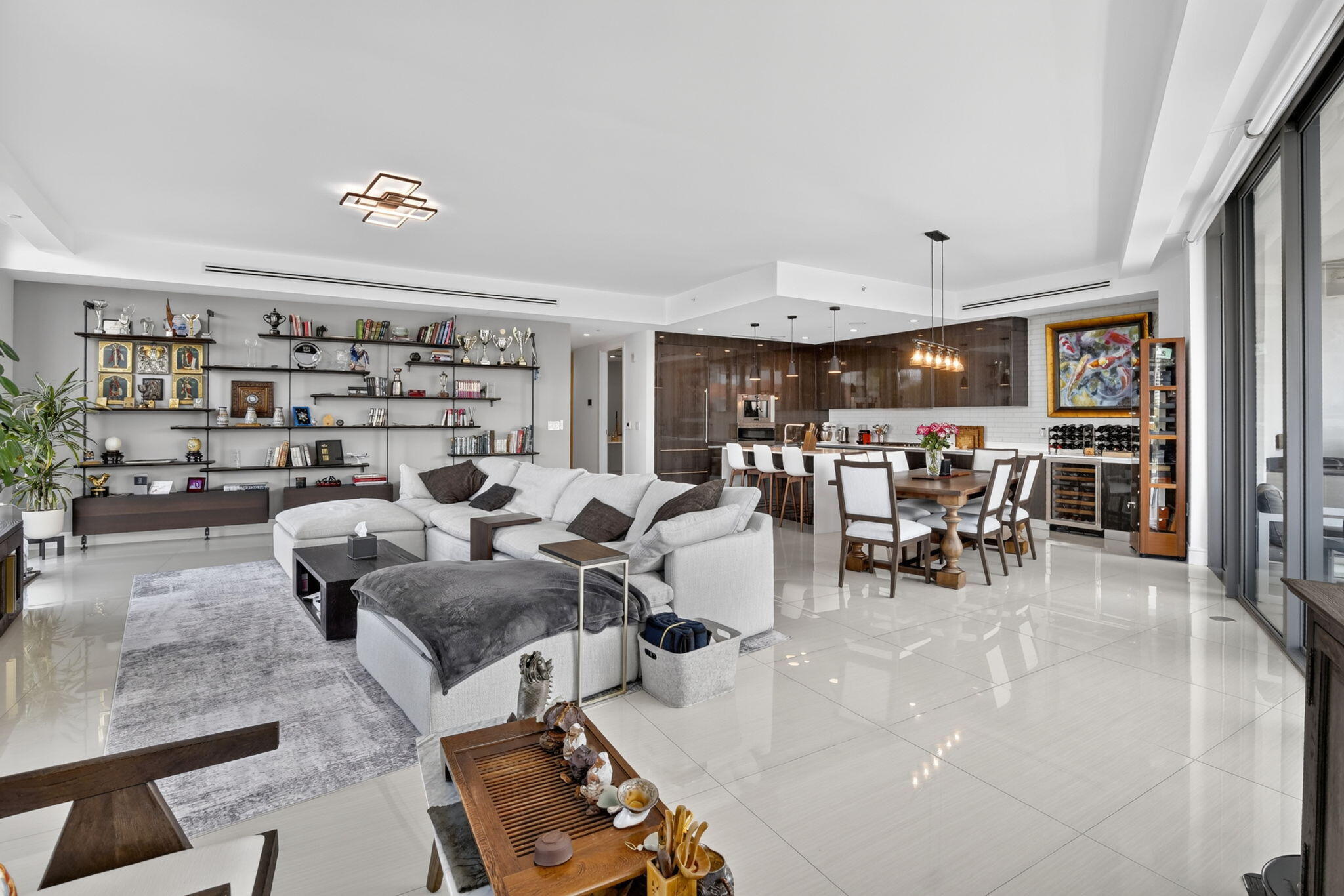 ECHO CONDO - Residential