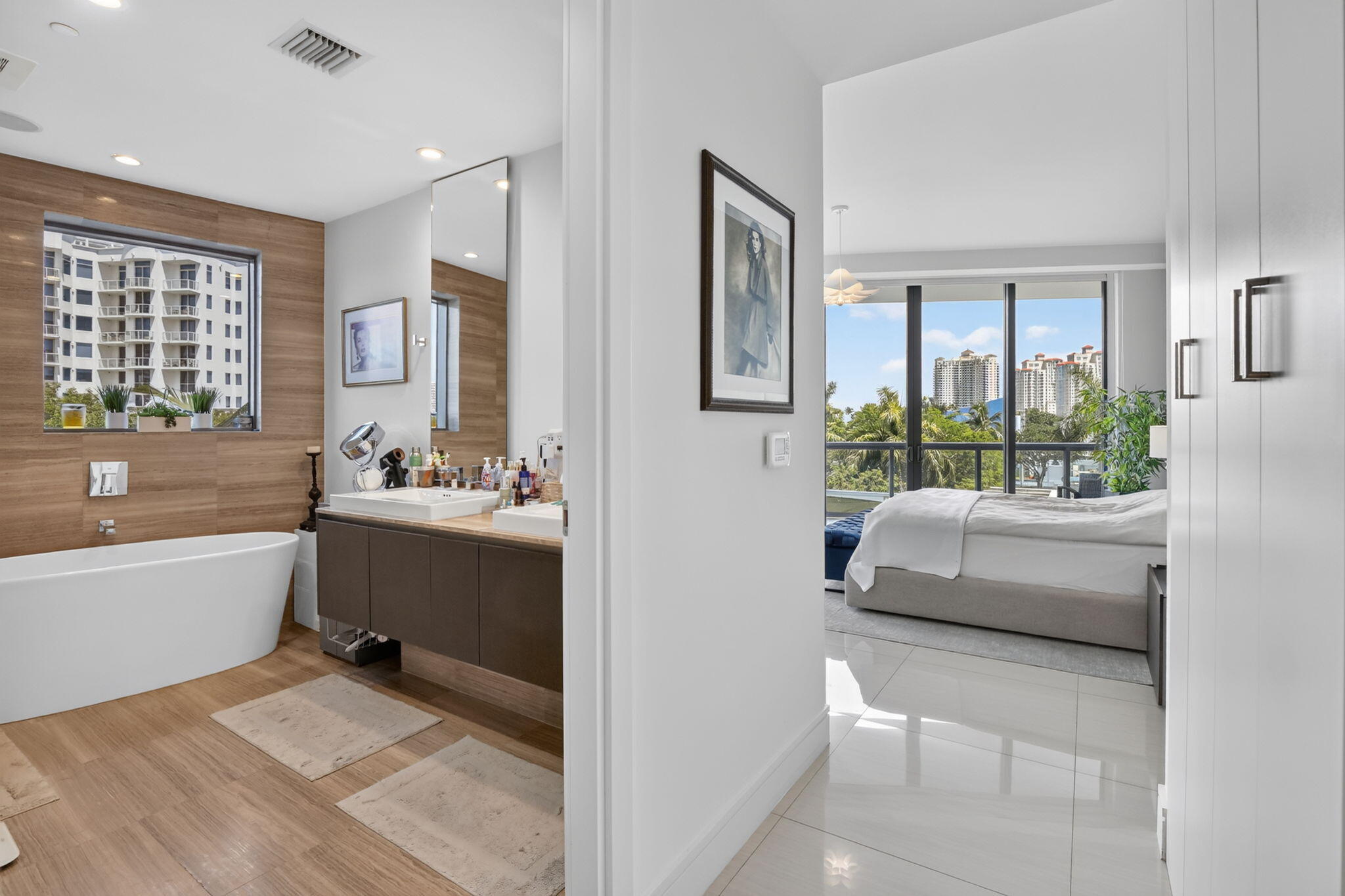 ECHO CONDO - Residential