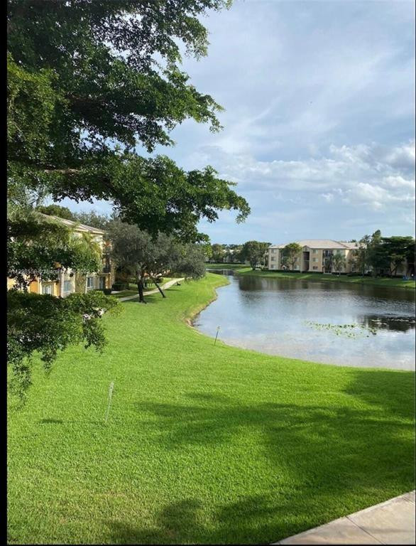 GRAND VIEW AT CRESTWOOD C - Residential Lease