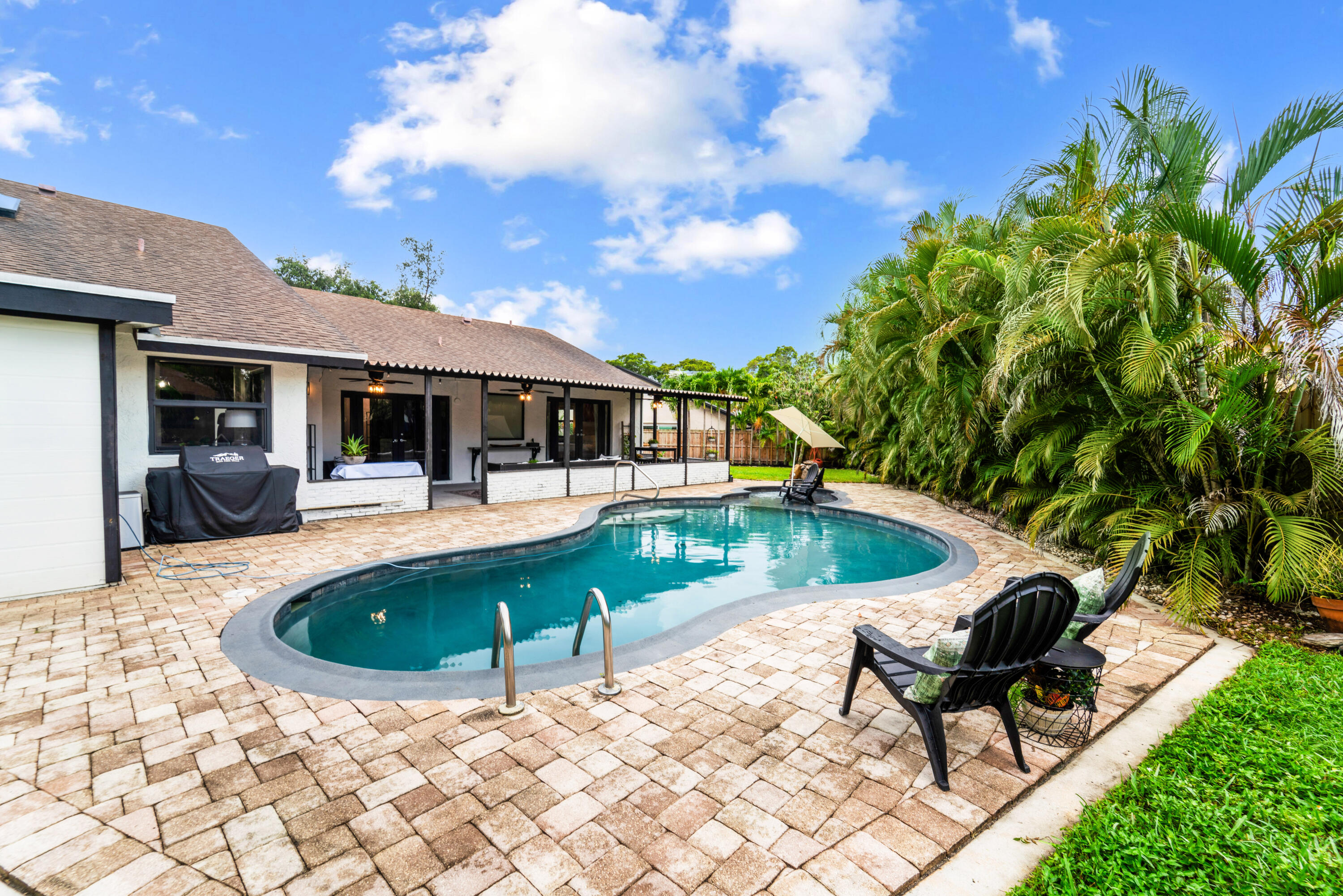 COMROCK - Residential