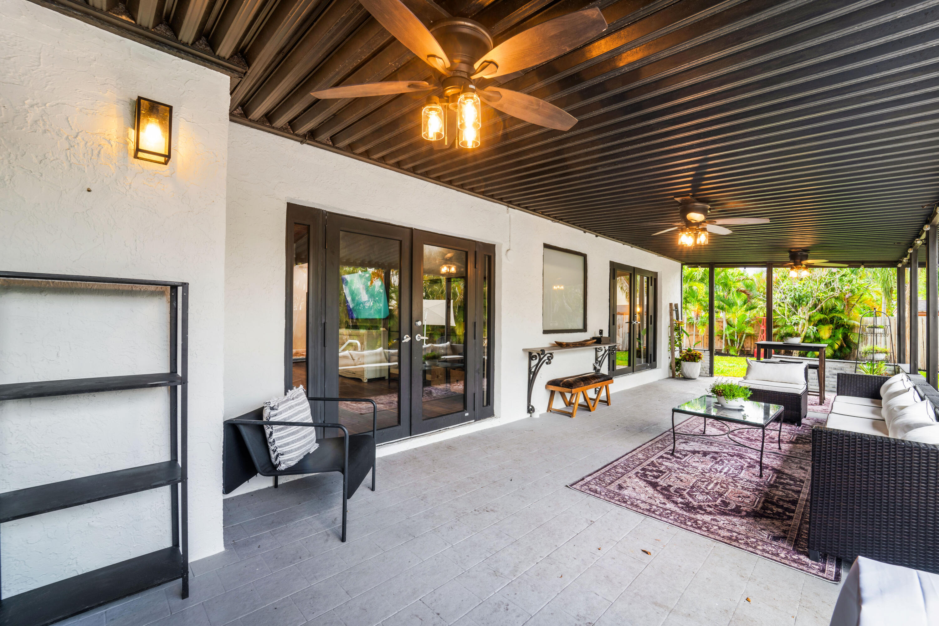 COMROCK - Residential