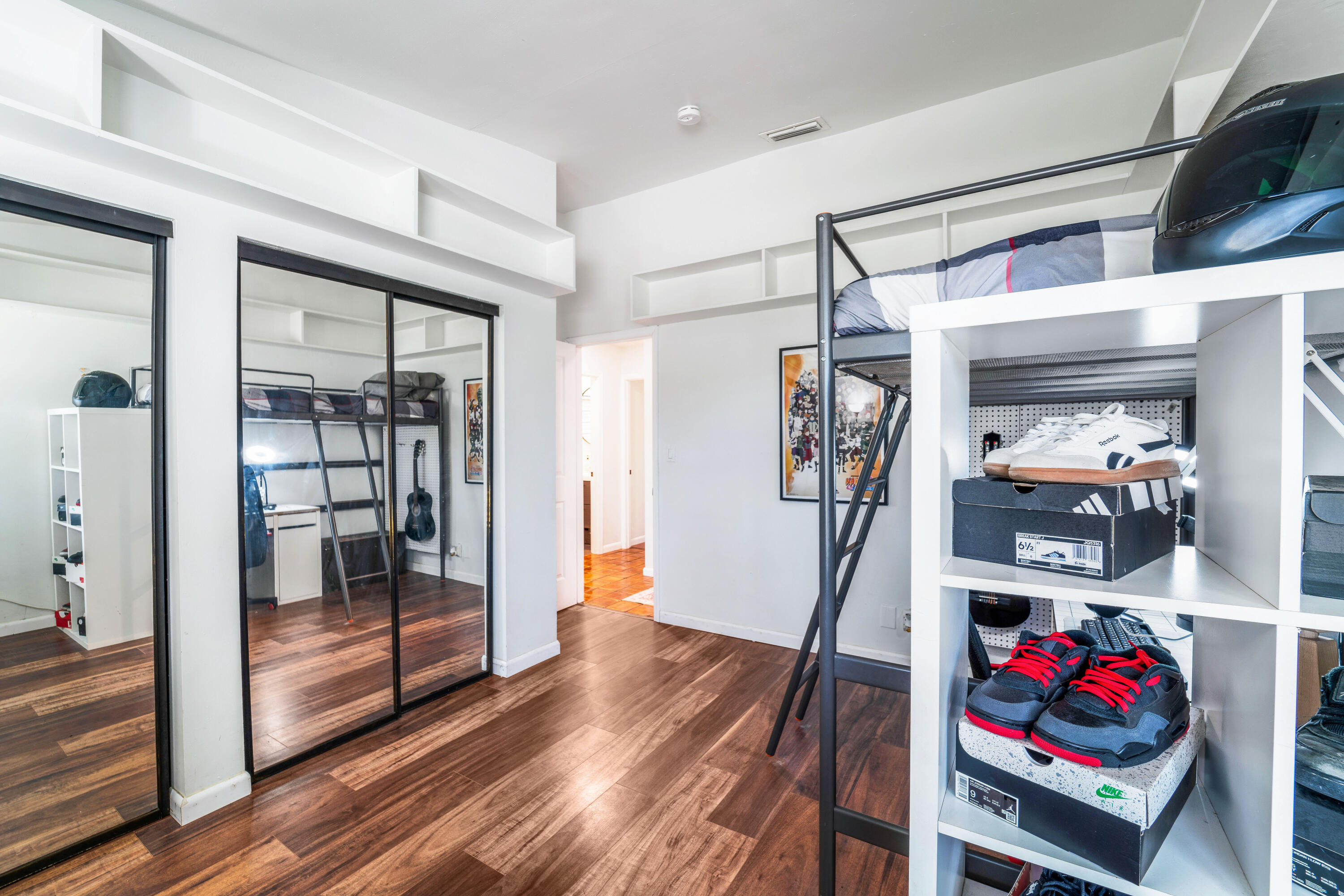 COMROCK - Residential
