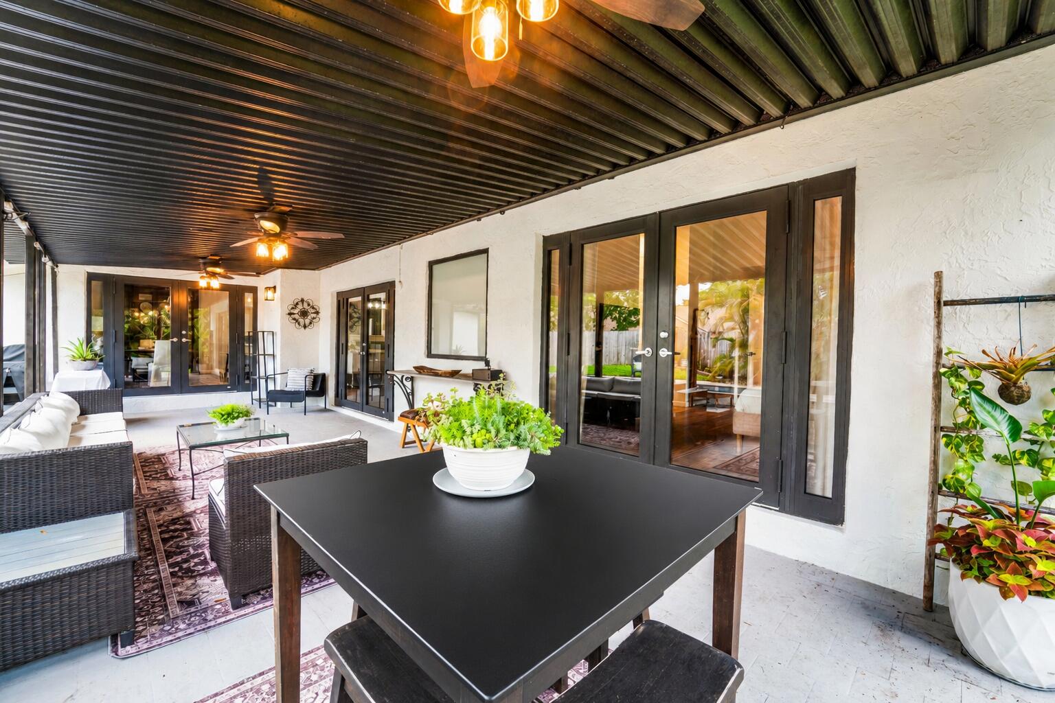 COMROCK - Residential