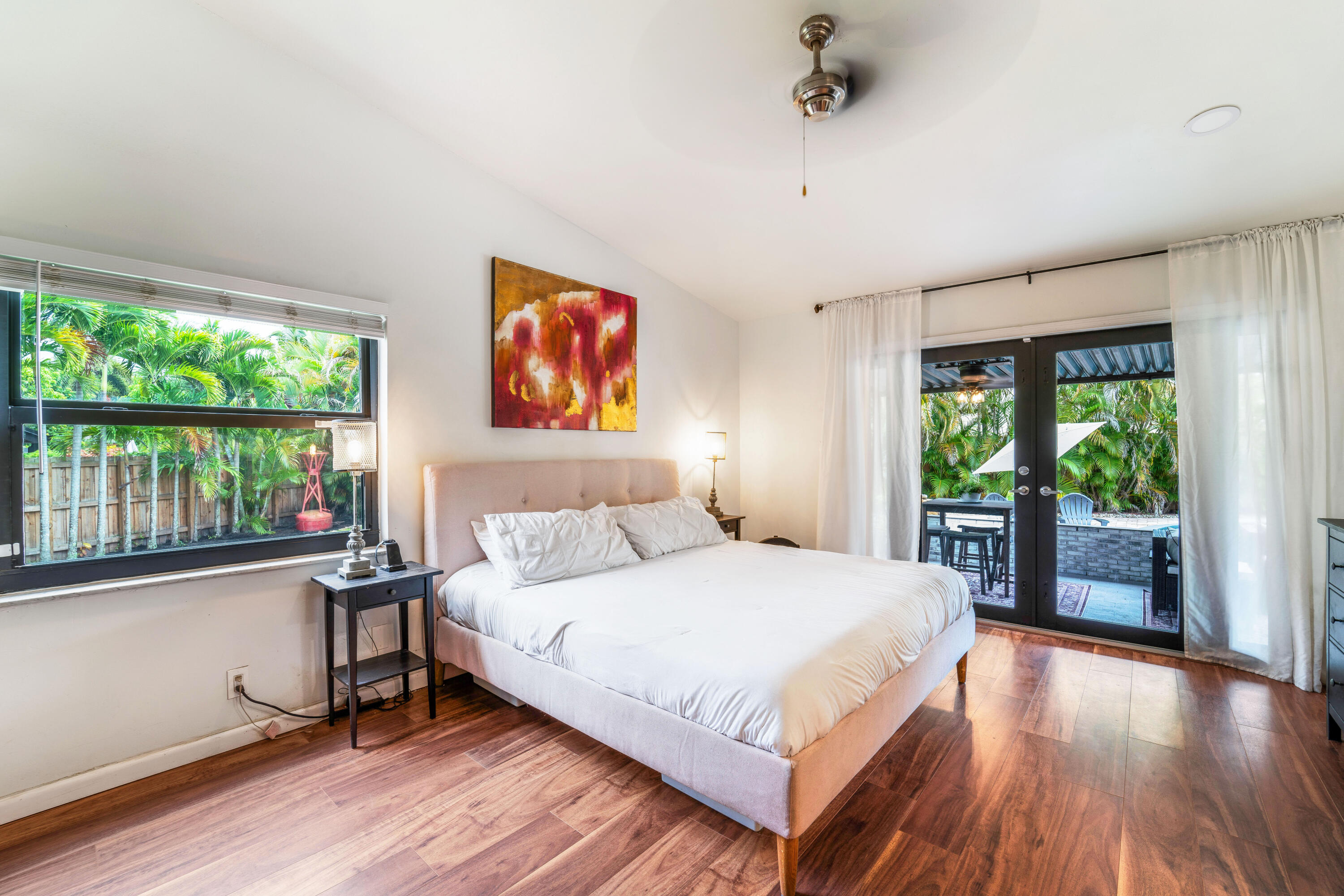 COMROCK - Residential