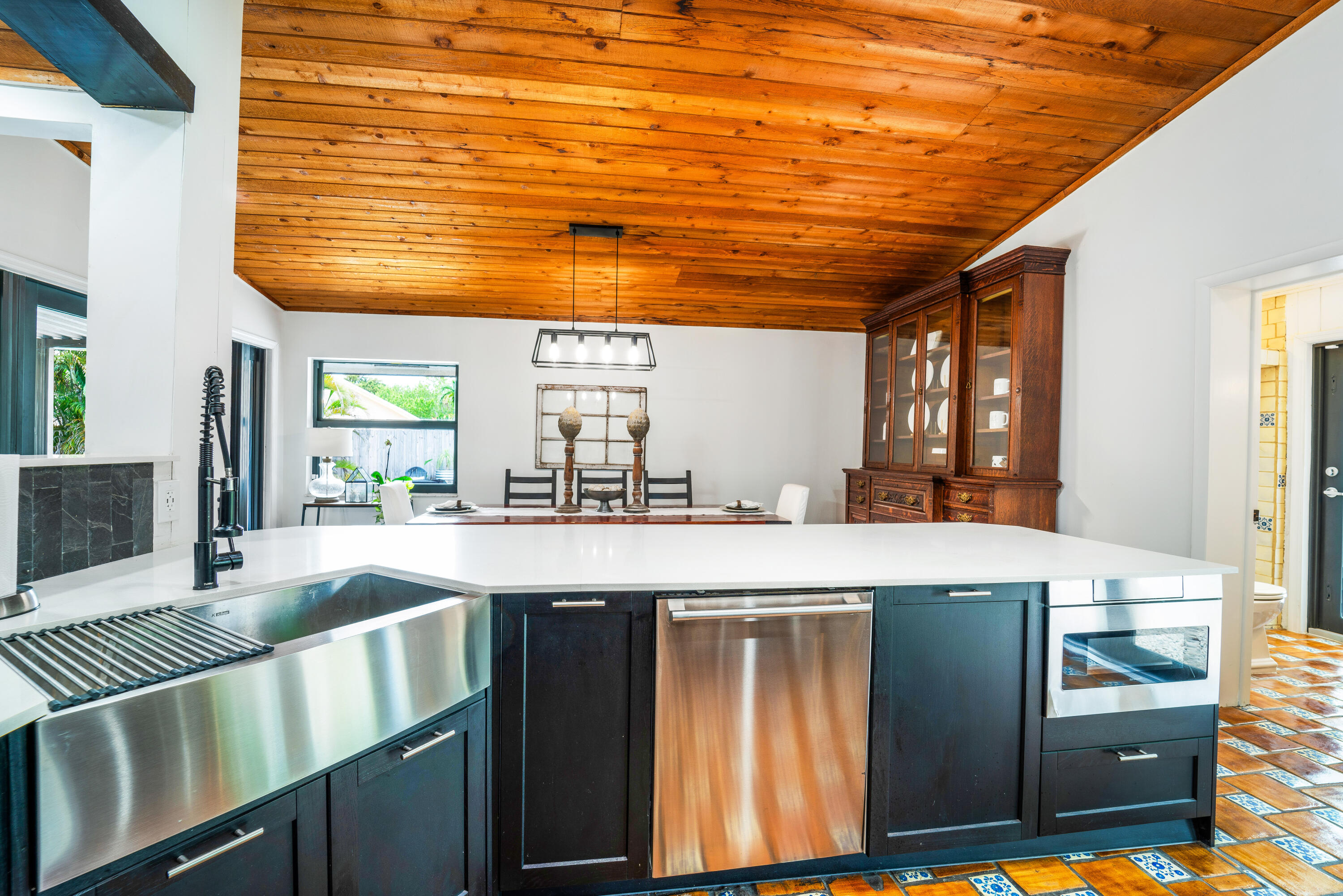 COMROCK - Residential