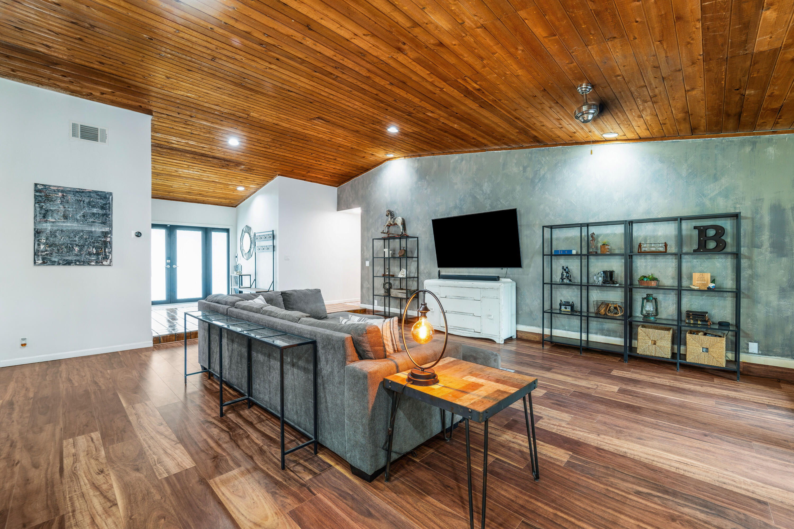 COMROCK - Residential