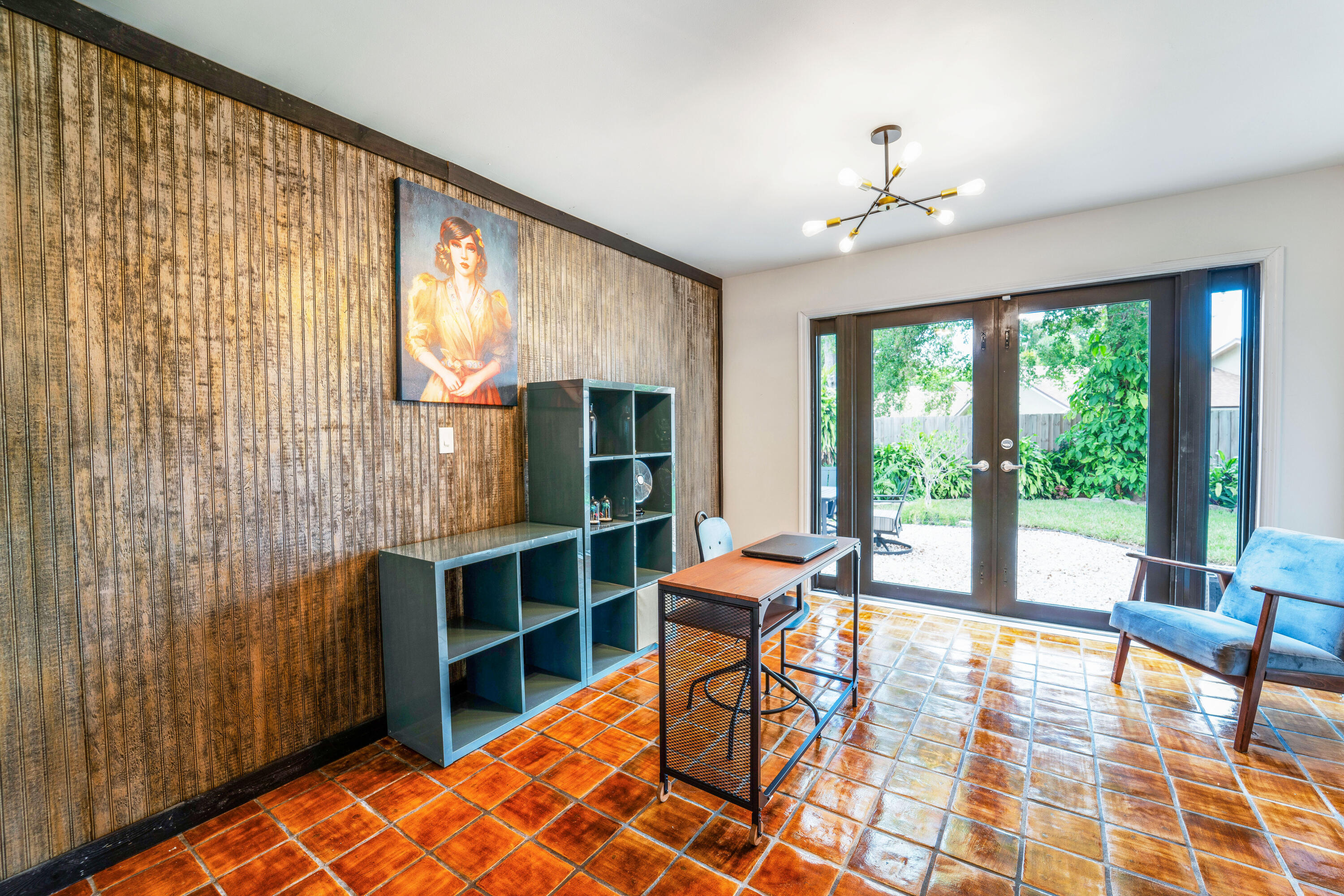COMROCK - Residential