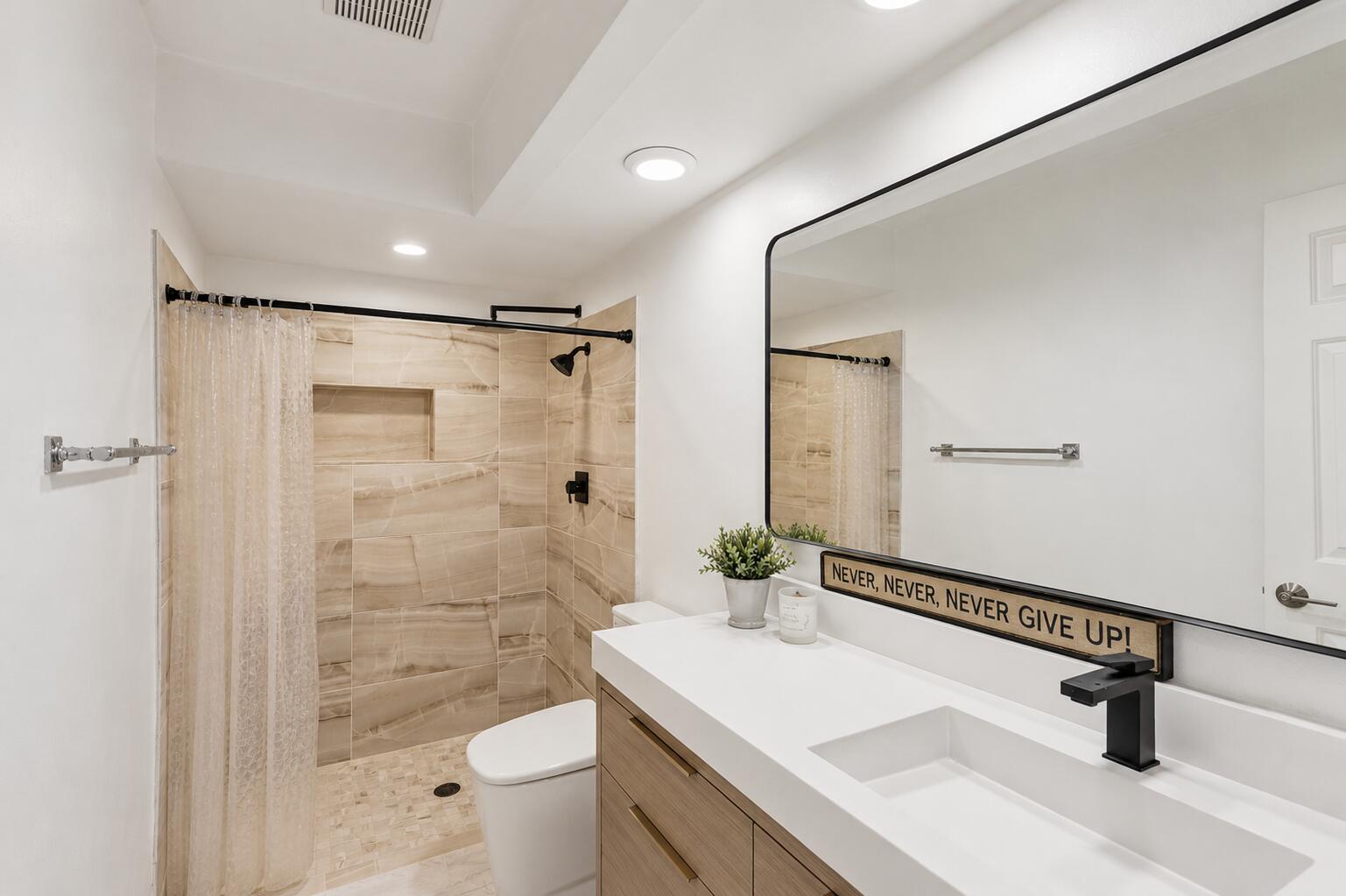 WOODFIELD HUNT CLUB - Residential