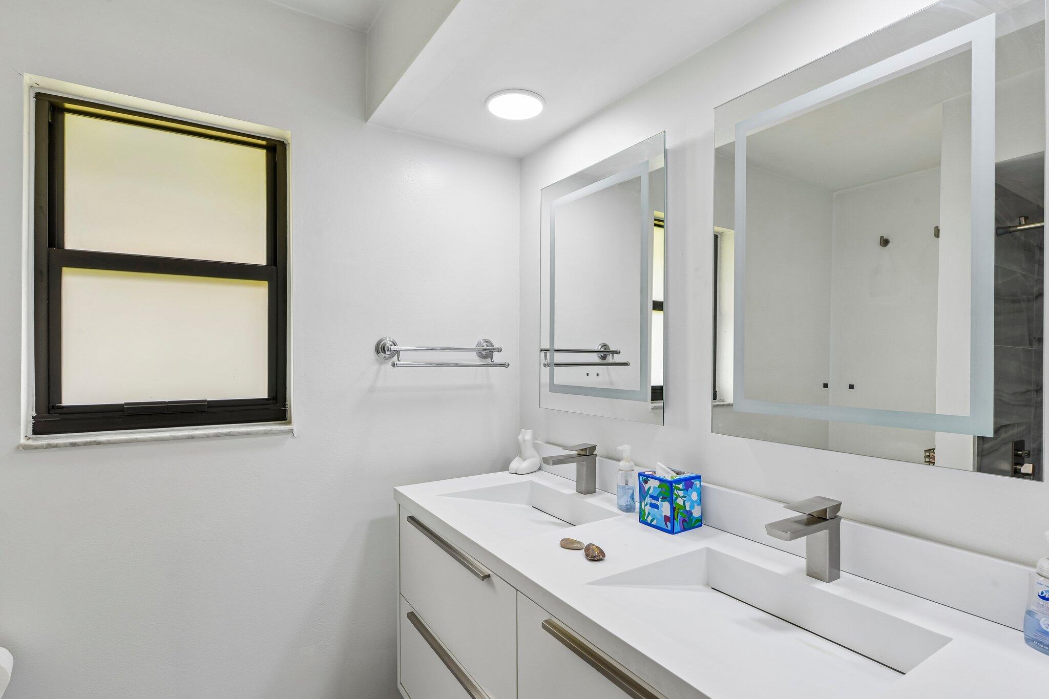 WOODFIELD HUNT CLUB - Residential