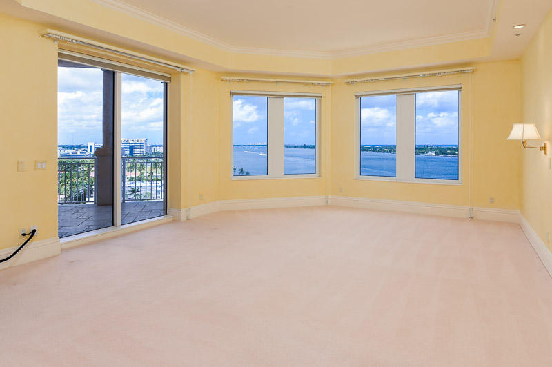 ONE WATERMARK PLACE OF THE PALM BEACHES - Residential