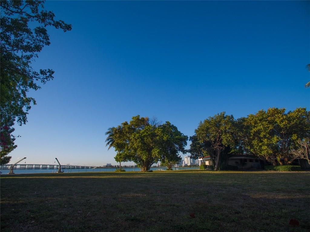 Bay Point - Land
