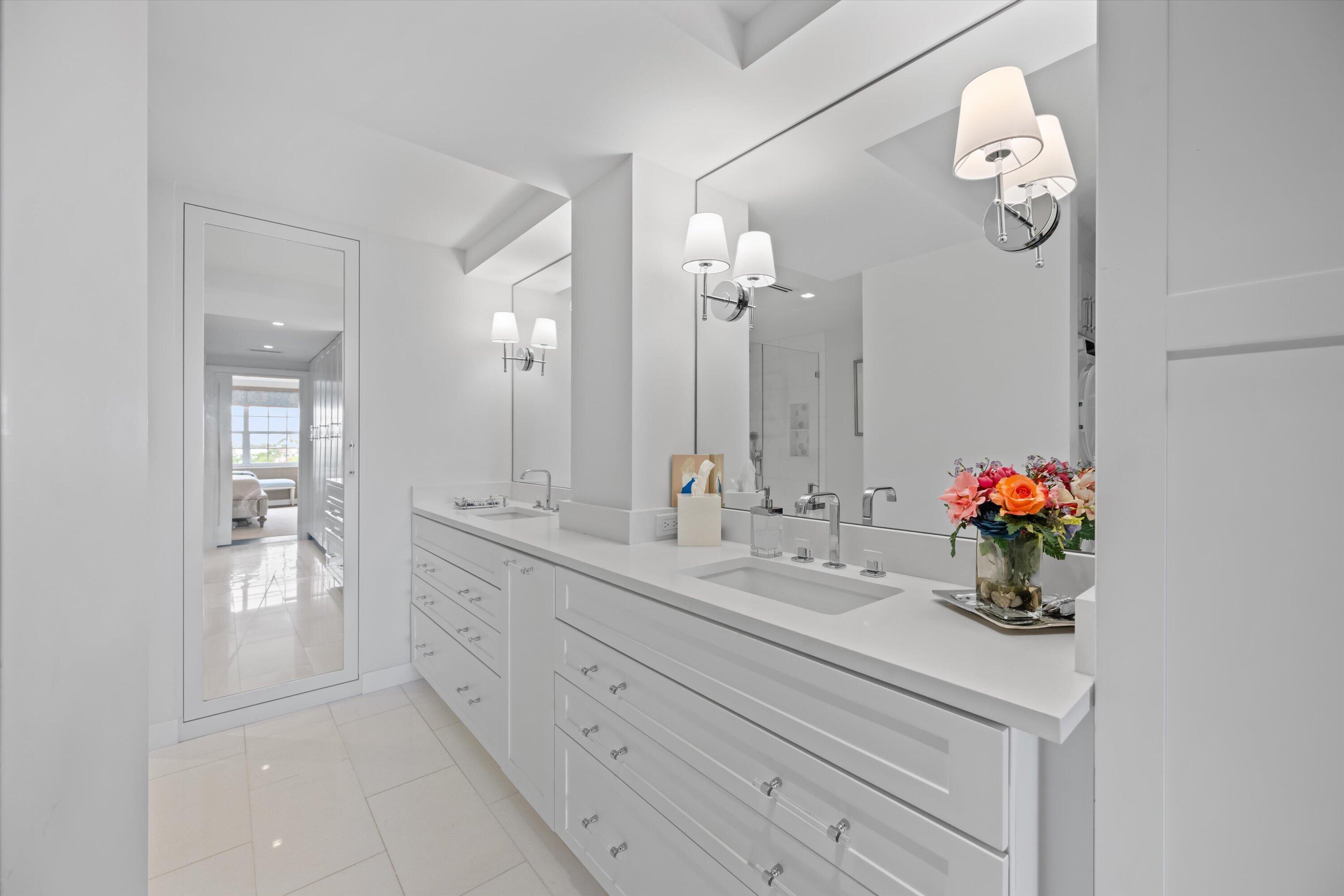 THREE THIRTY COCOANUT ROW CONDO - Residential Lease