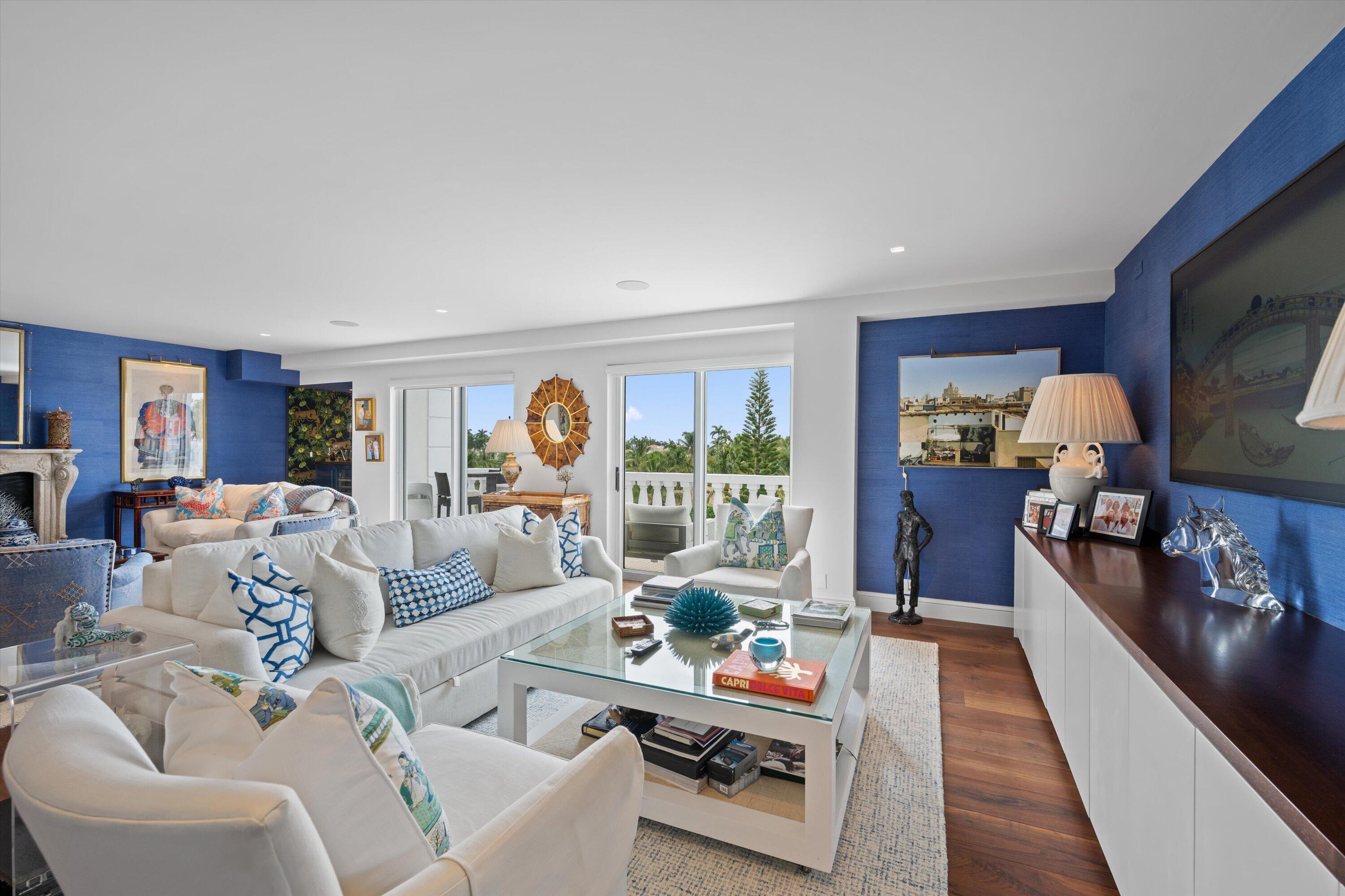 THREE THIRTY COCOANUT ROW CONDO - Residential Lease