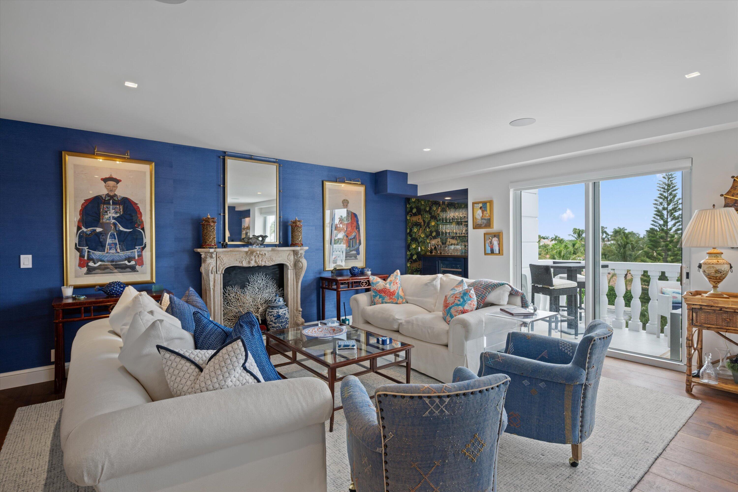 THREE THIRTY COCOANUT ROW CONDO - Residential Lease
