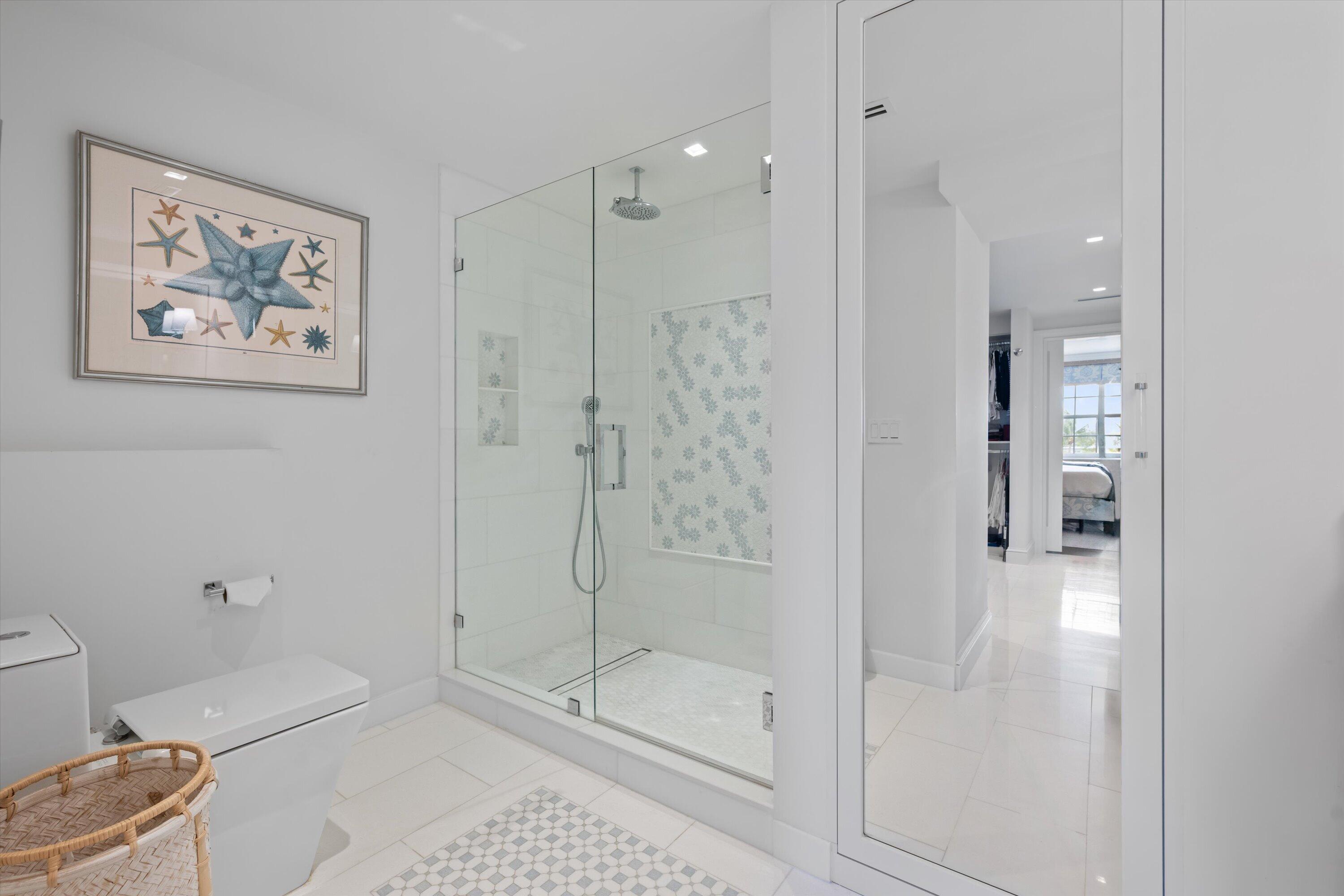 THREE THIRTY COCOANUT ROW CONDO - Residential Lease