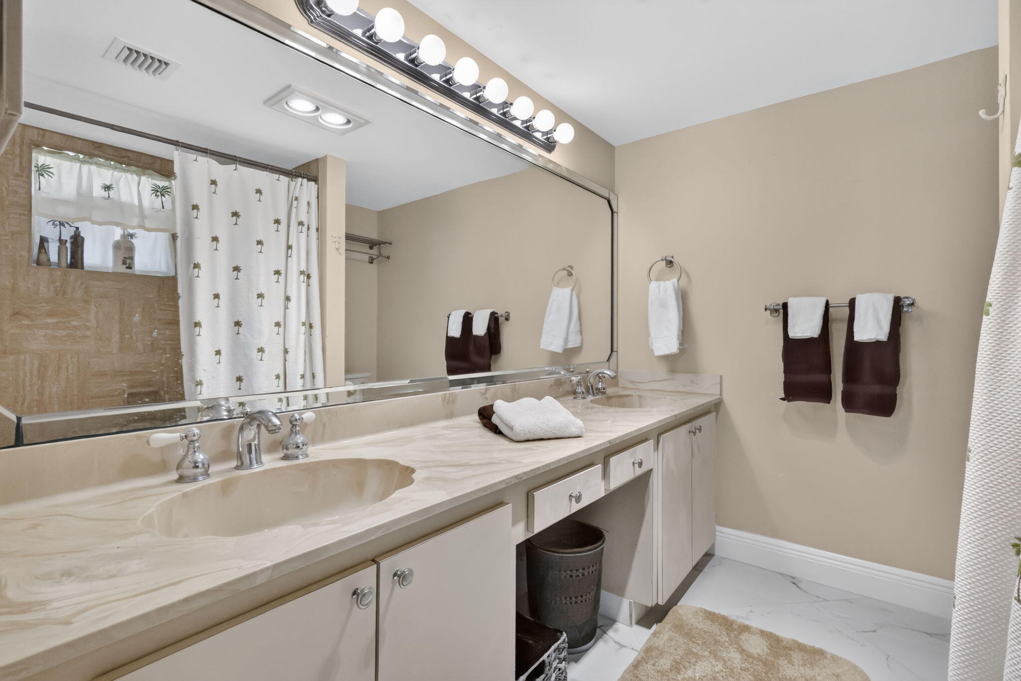 SUGAR SANDS CONDO 9 - Residential