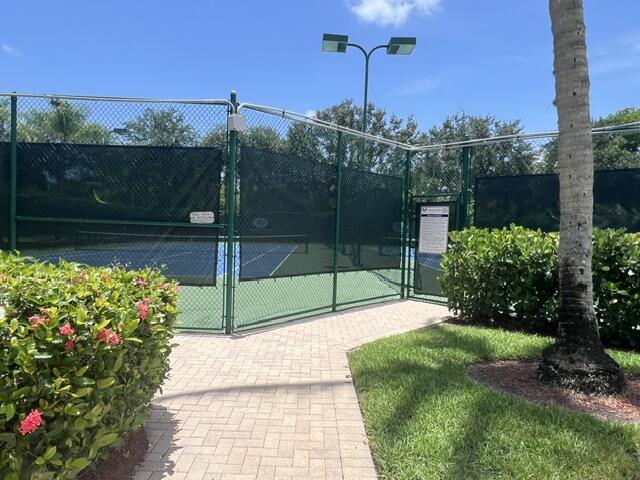MIZNER POINTE OF BOCA - Residential Lease