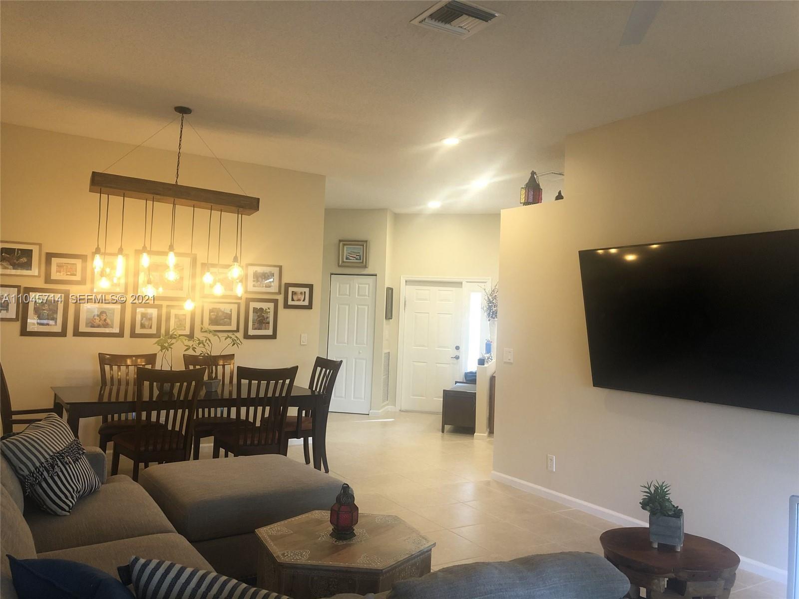 MIZNER POINTE OF BOCA - Residential Lease