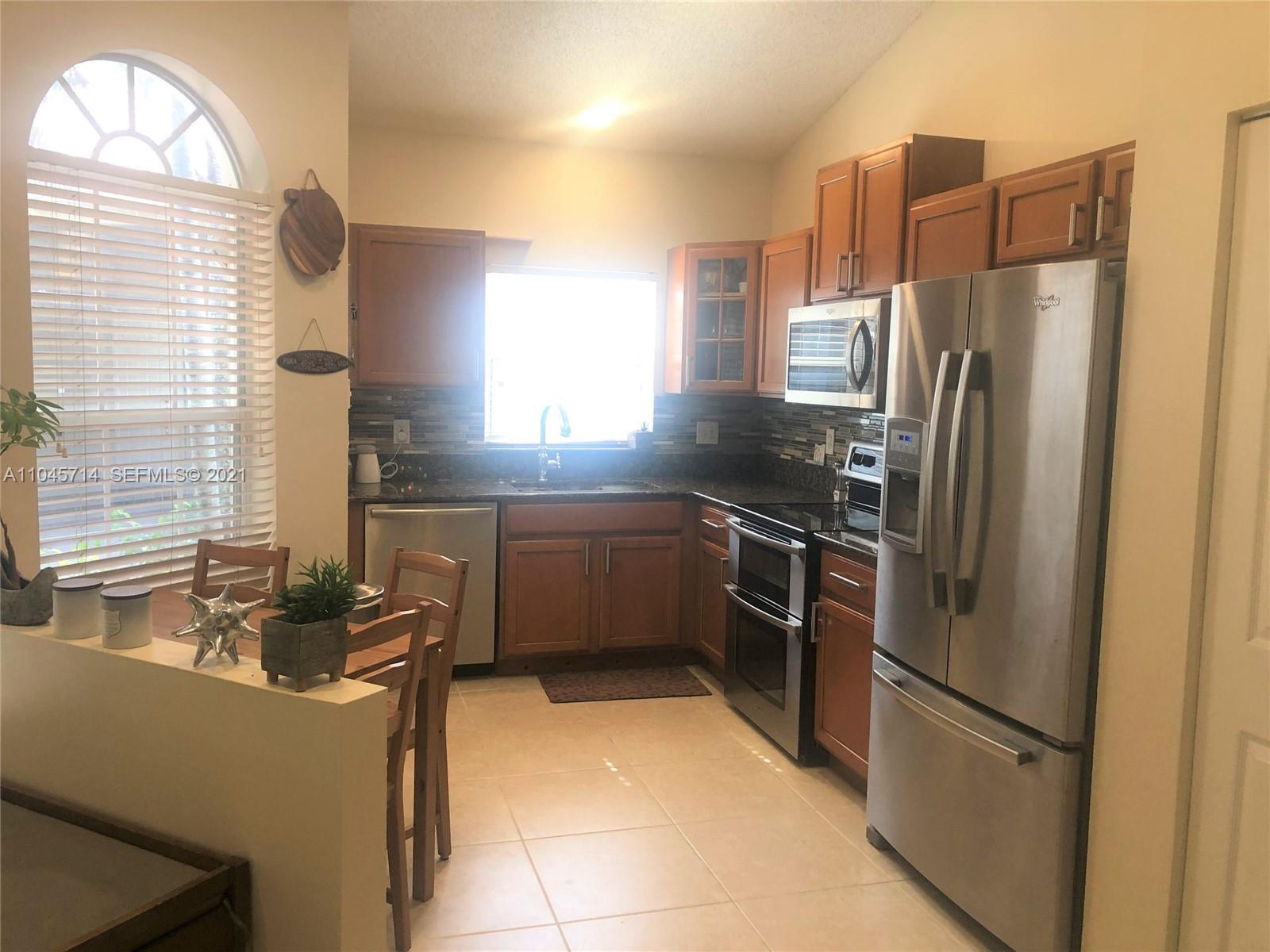 MIZNER POINTE OF BOCA - Residential Lease