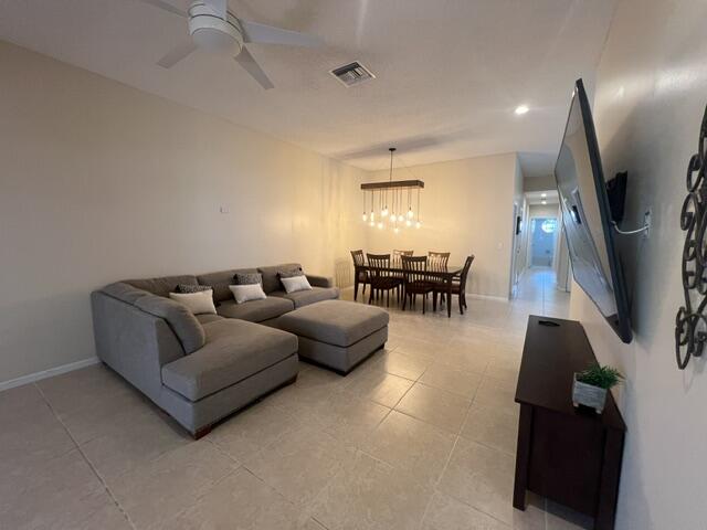 MIZNER POINTE OF BOCA - Residential Lease
