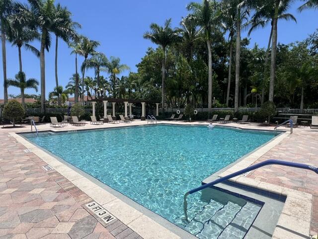 MIZNER POINTE OF BOCA - Residential Lease