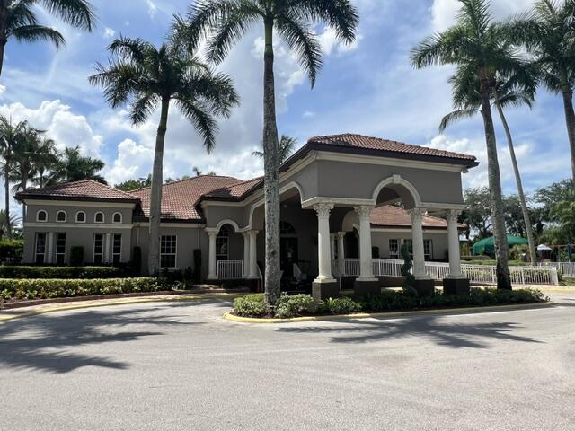 MIZNER POINTE OF BOCA - Residential Lease