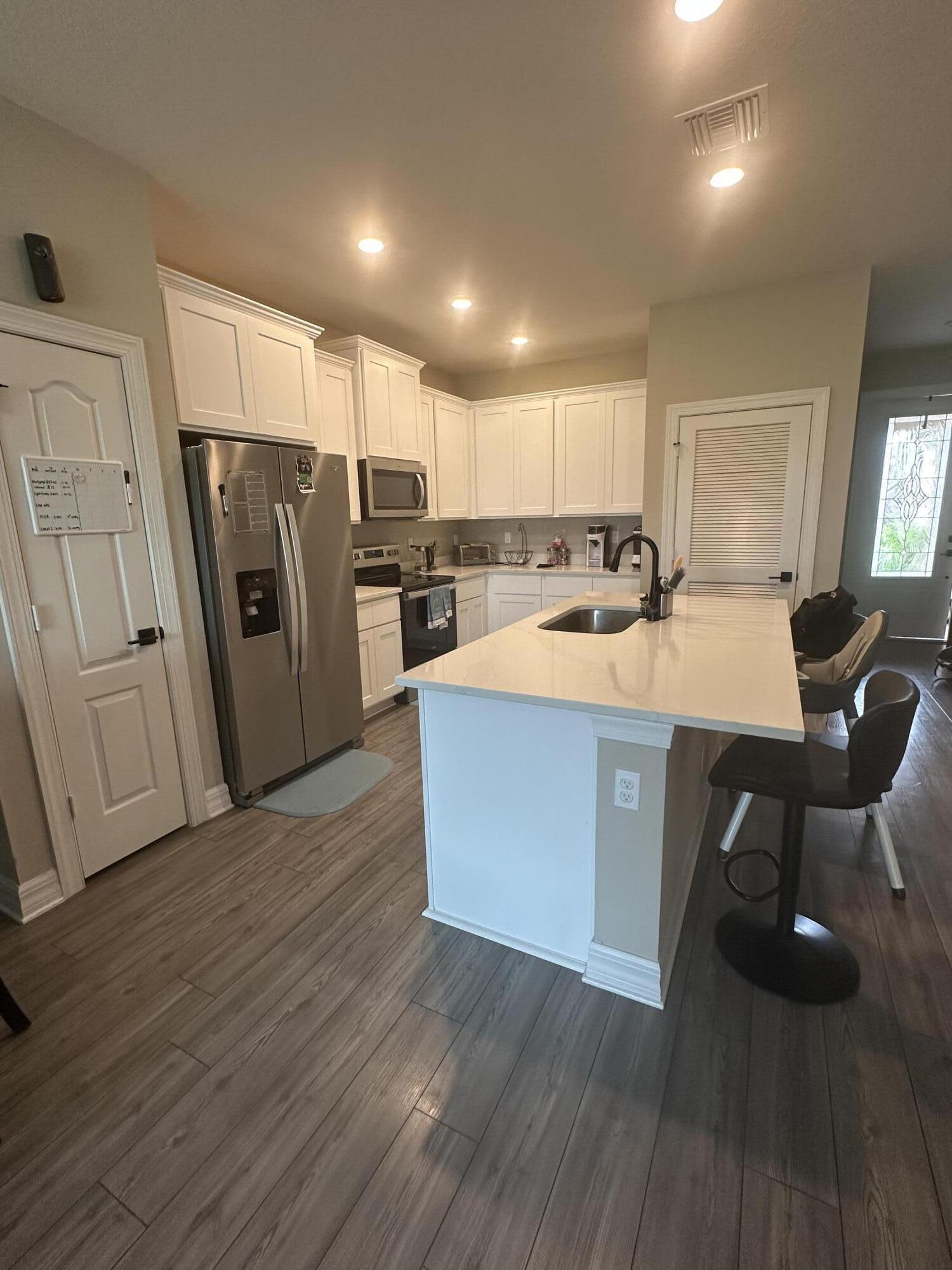 CELEBRATION POINTE - Residential