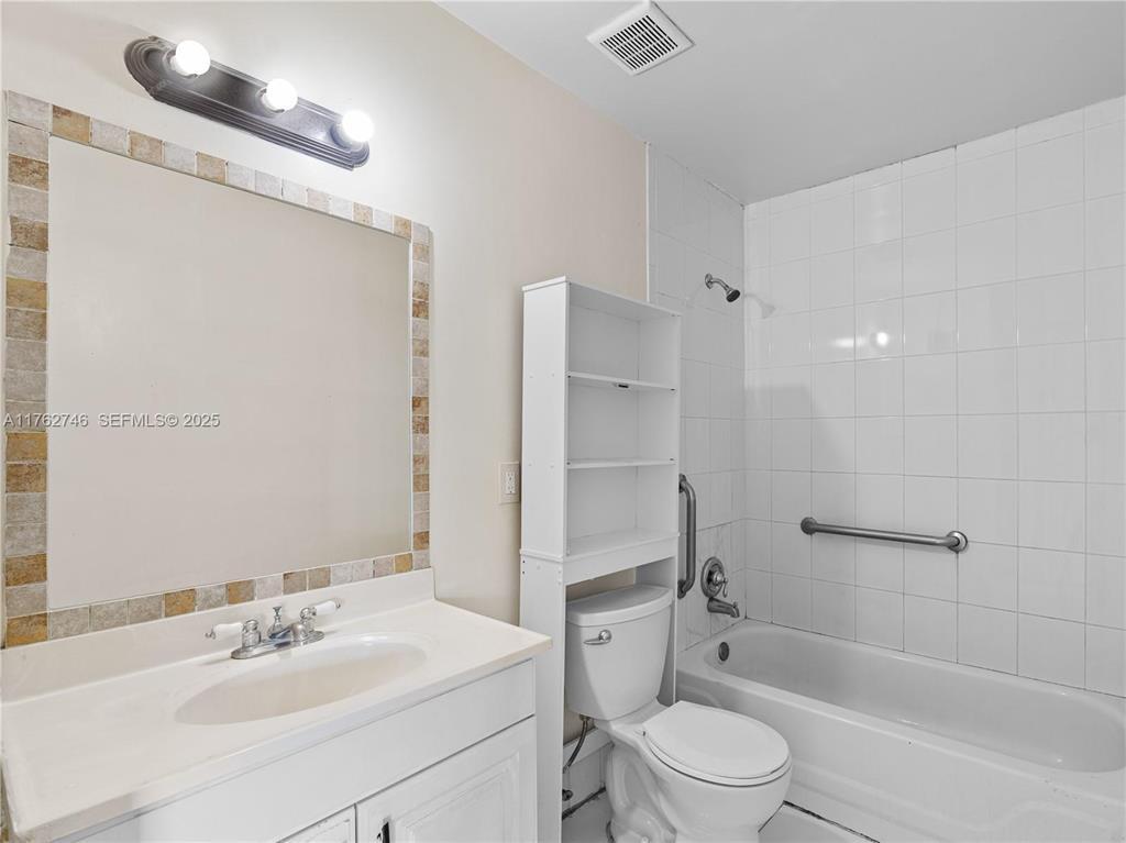 CANNON POINT FIRST ADD - Residential Lease
