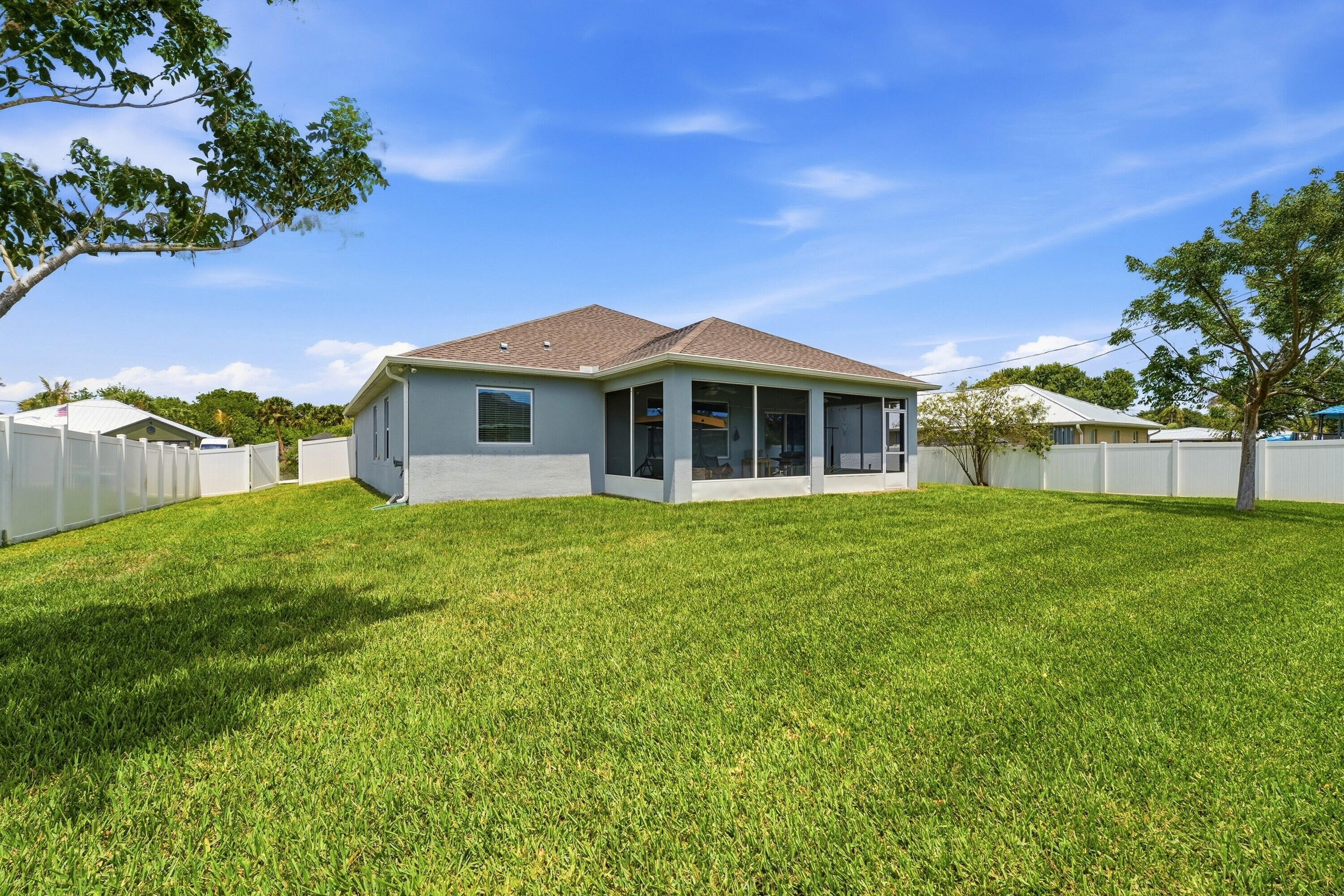 PORT ST LUCIE SECTION 33 - Residential