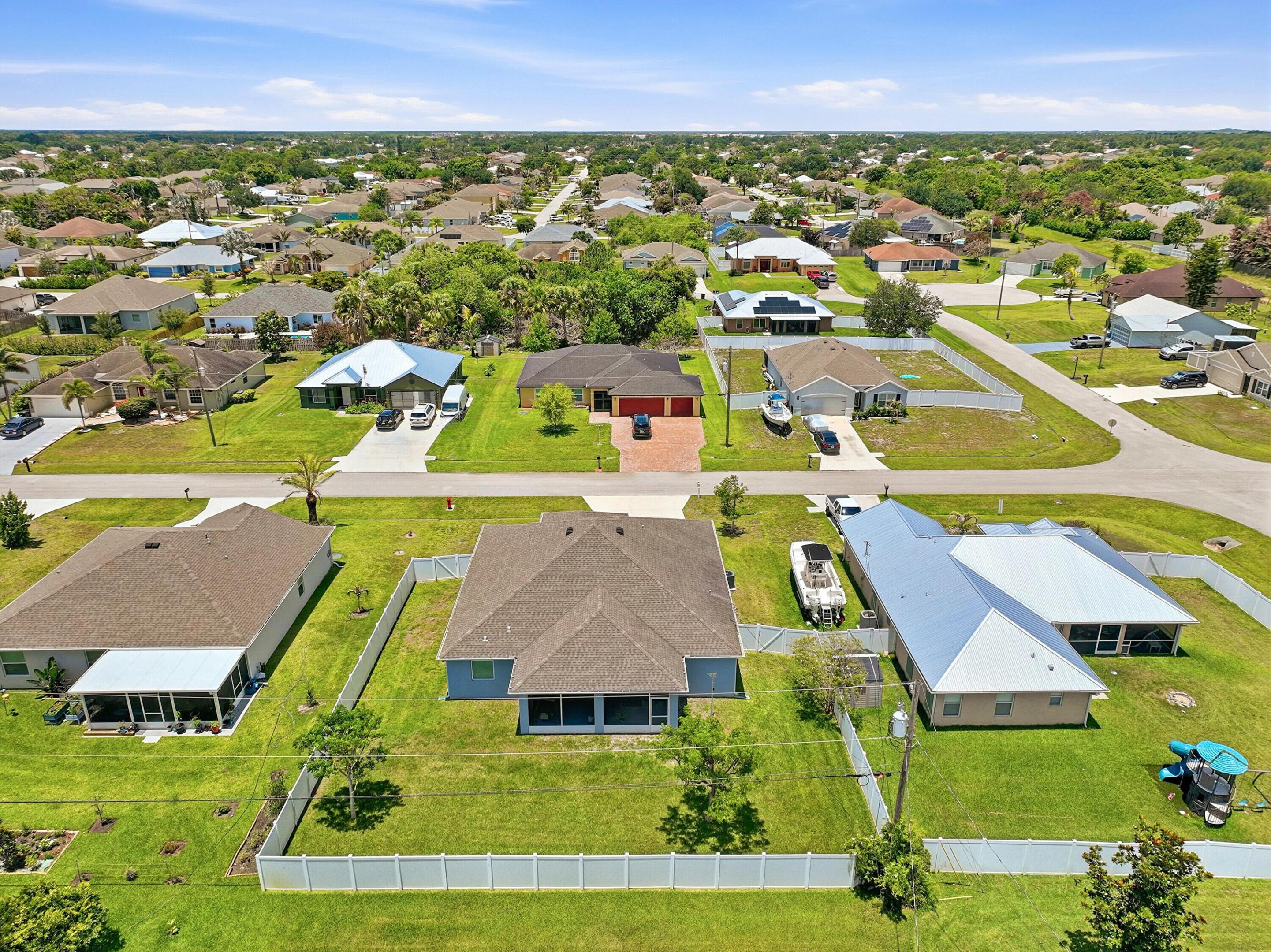 PORT ST LUCIE SECTION 33 - Residential