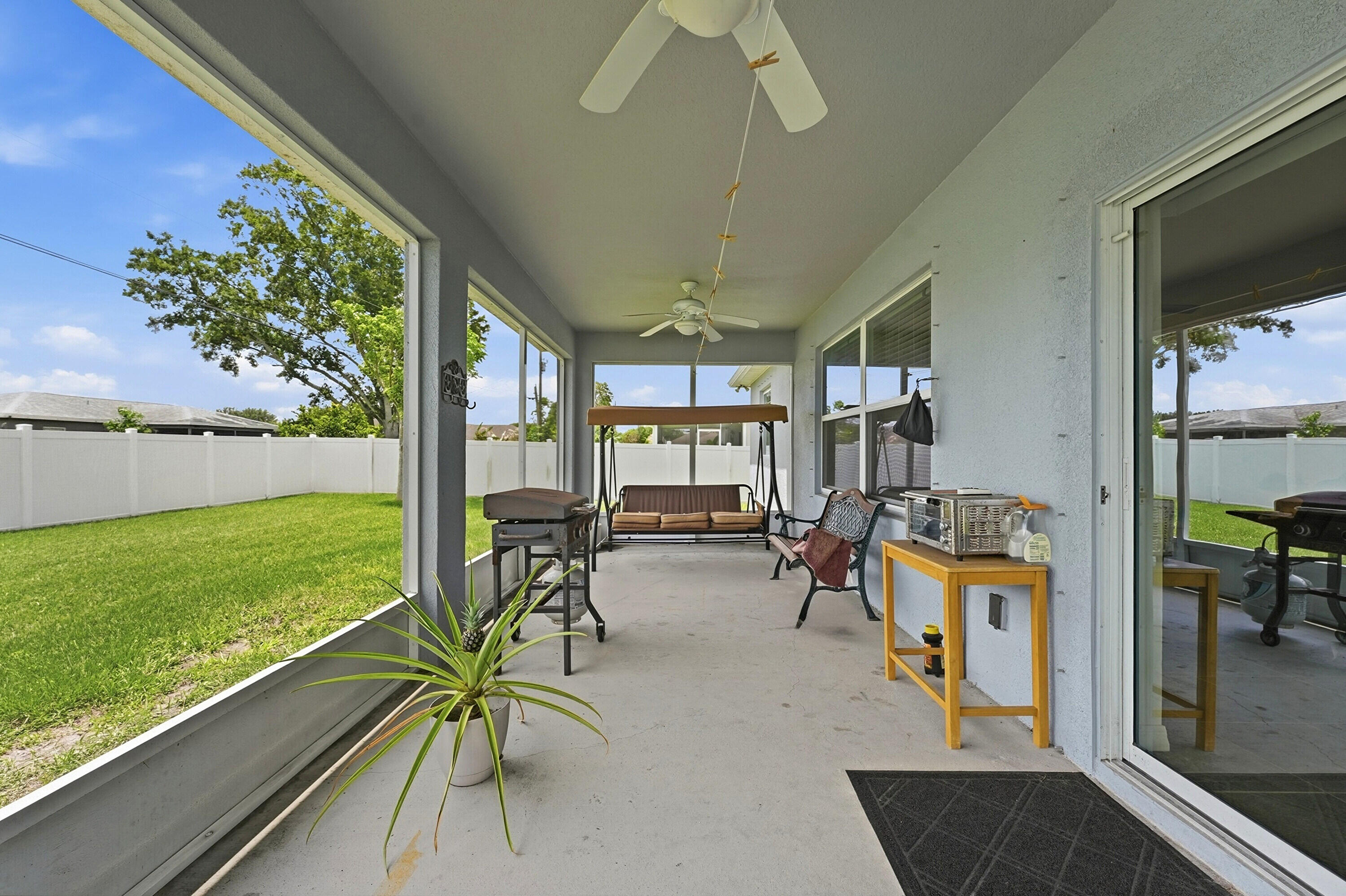 PORT ST LUCIE SECTION 33 - Residential