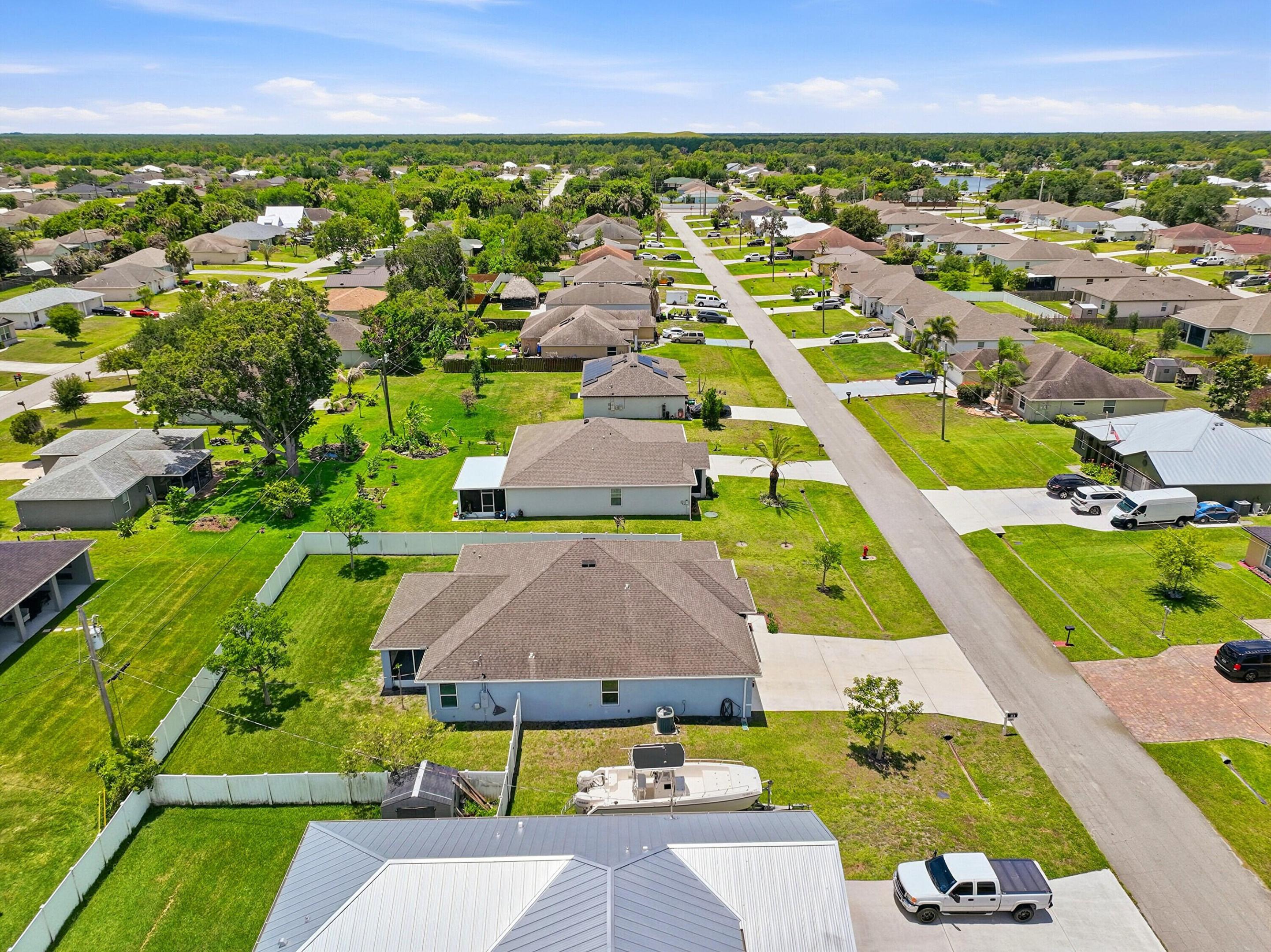 PORT ST LUCIE SECTION 33 - Residential