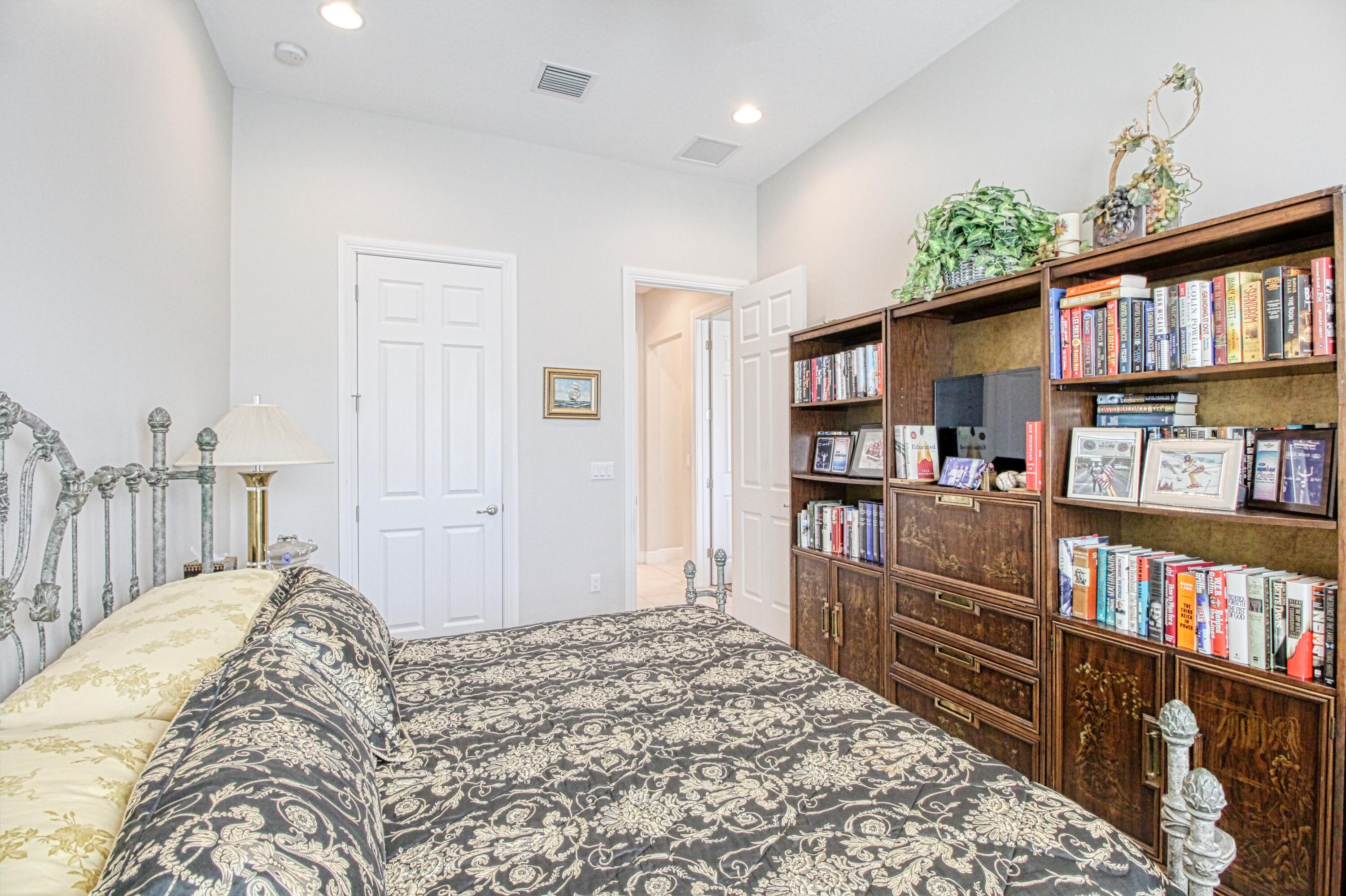 PARKLAND ROYALE - Residential
