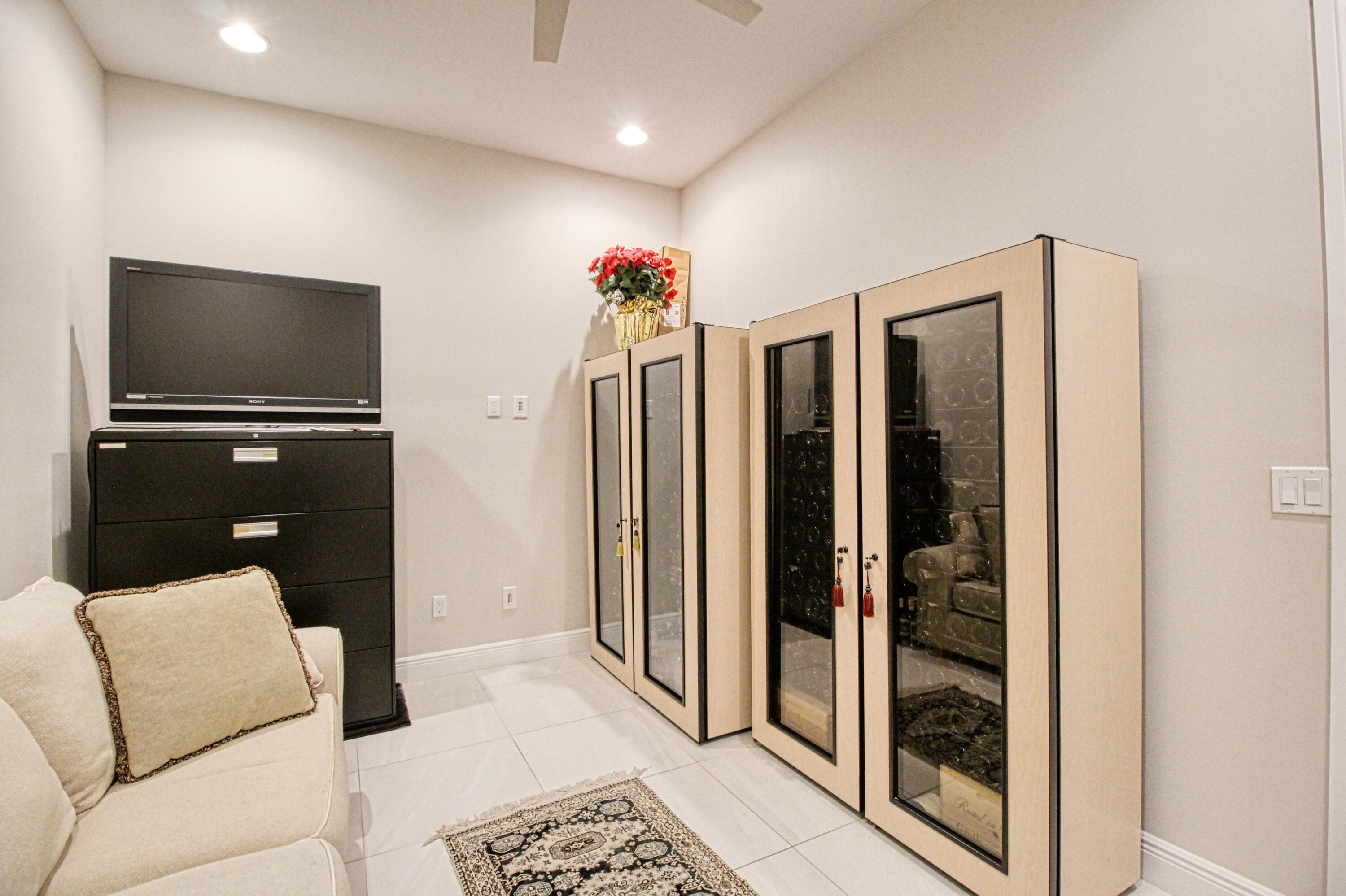 PARKLAND ROYALE - Residential