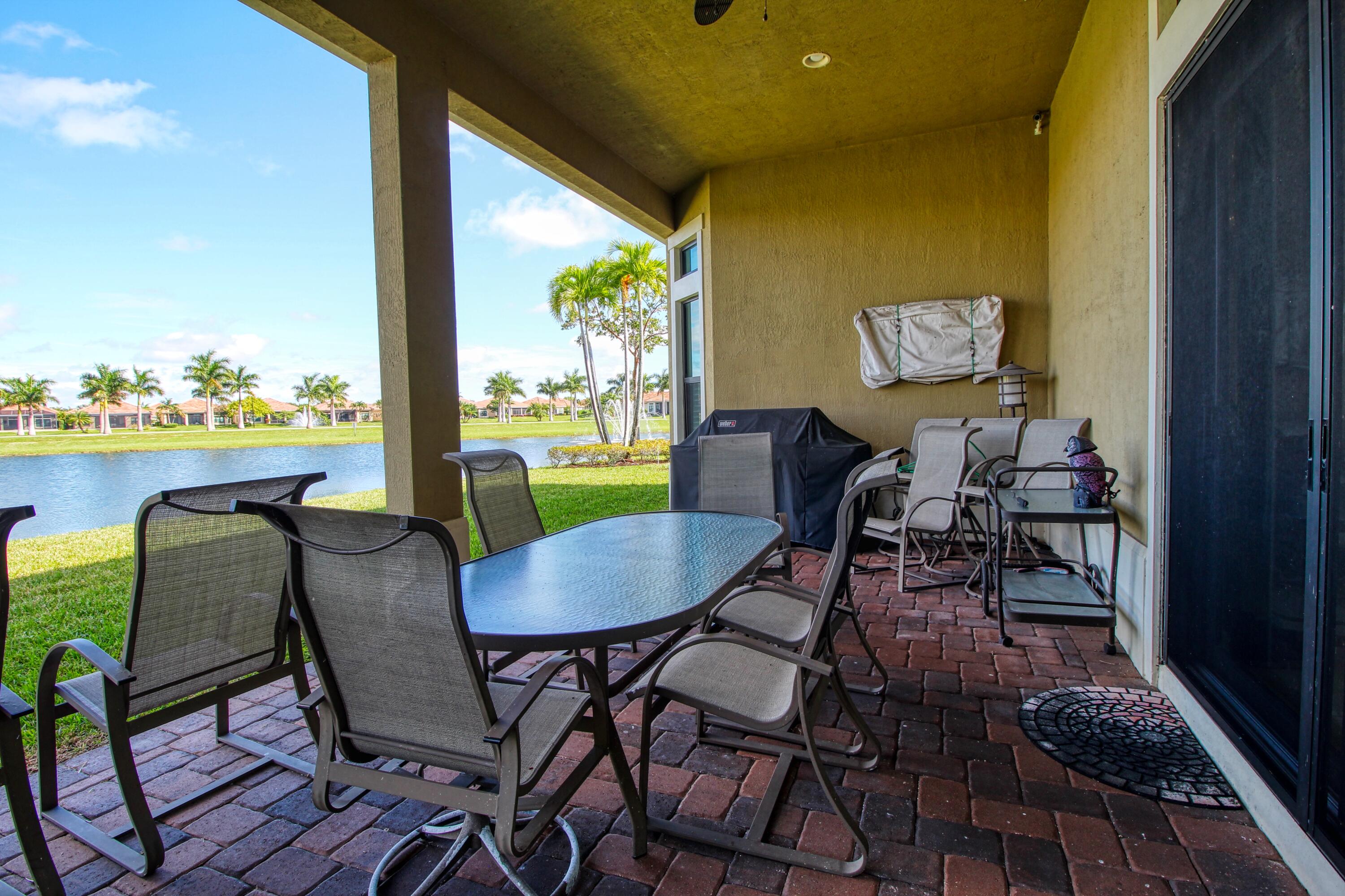 PARKLAND ROYALE - Residential