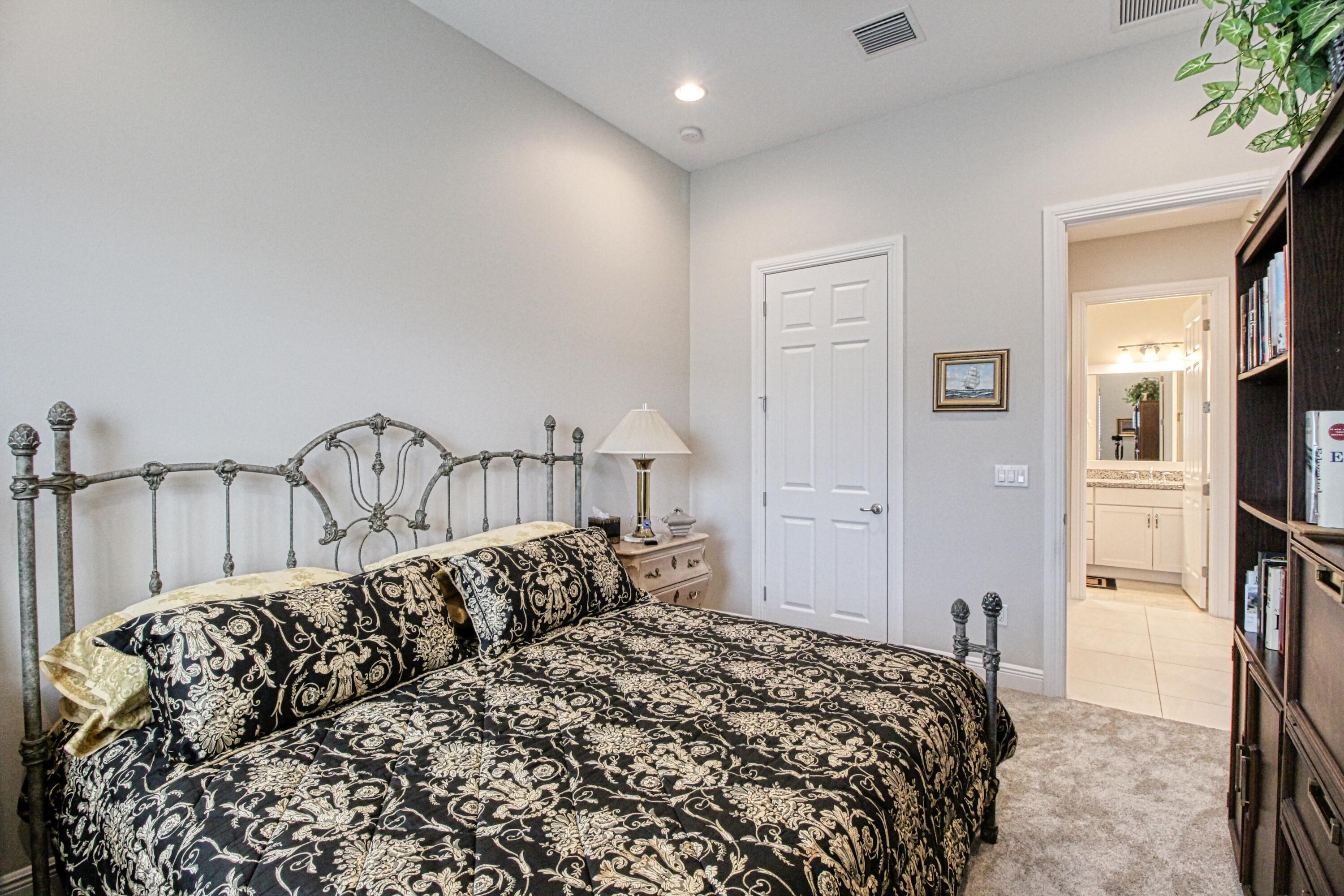 PARKLAND ROYALE - Residential