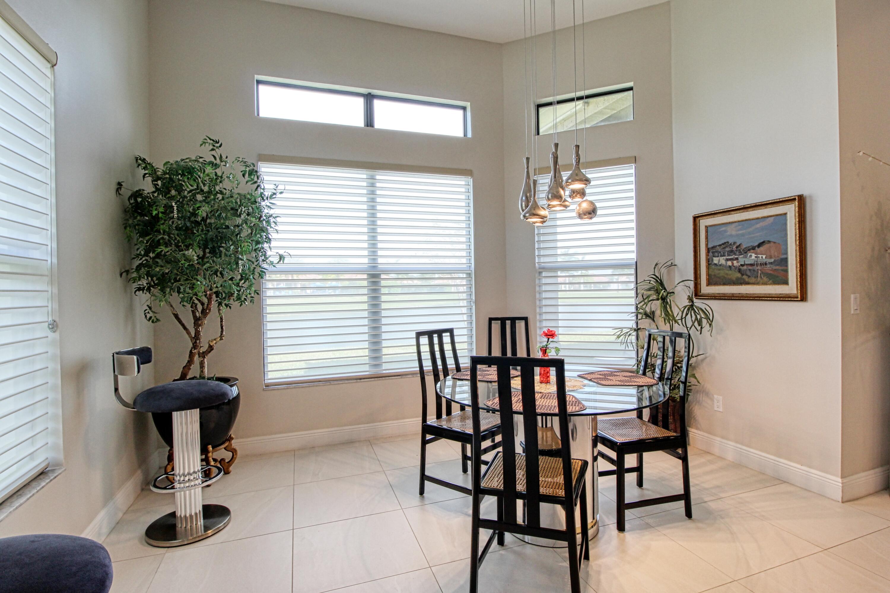 PARKLAND ROYALE - Residential