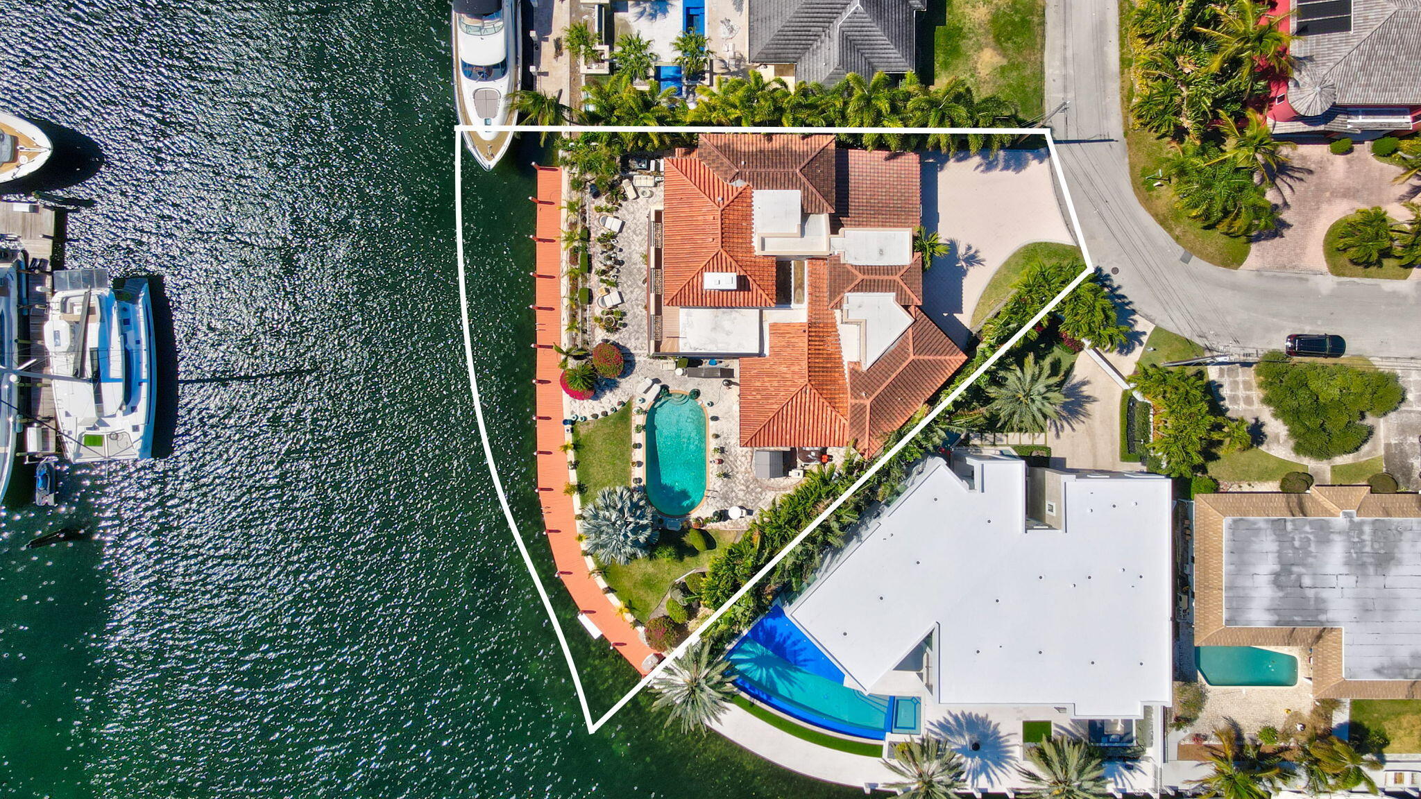 VENETIAN ISLES 3RD SEC - Residential